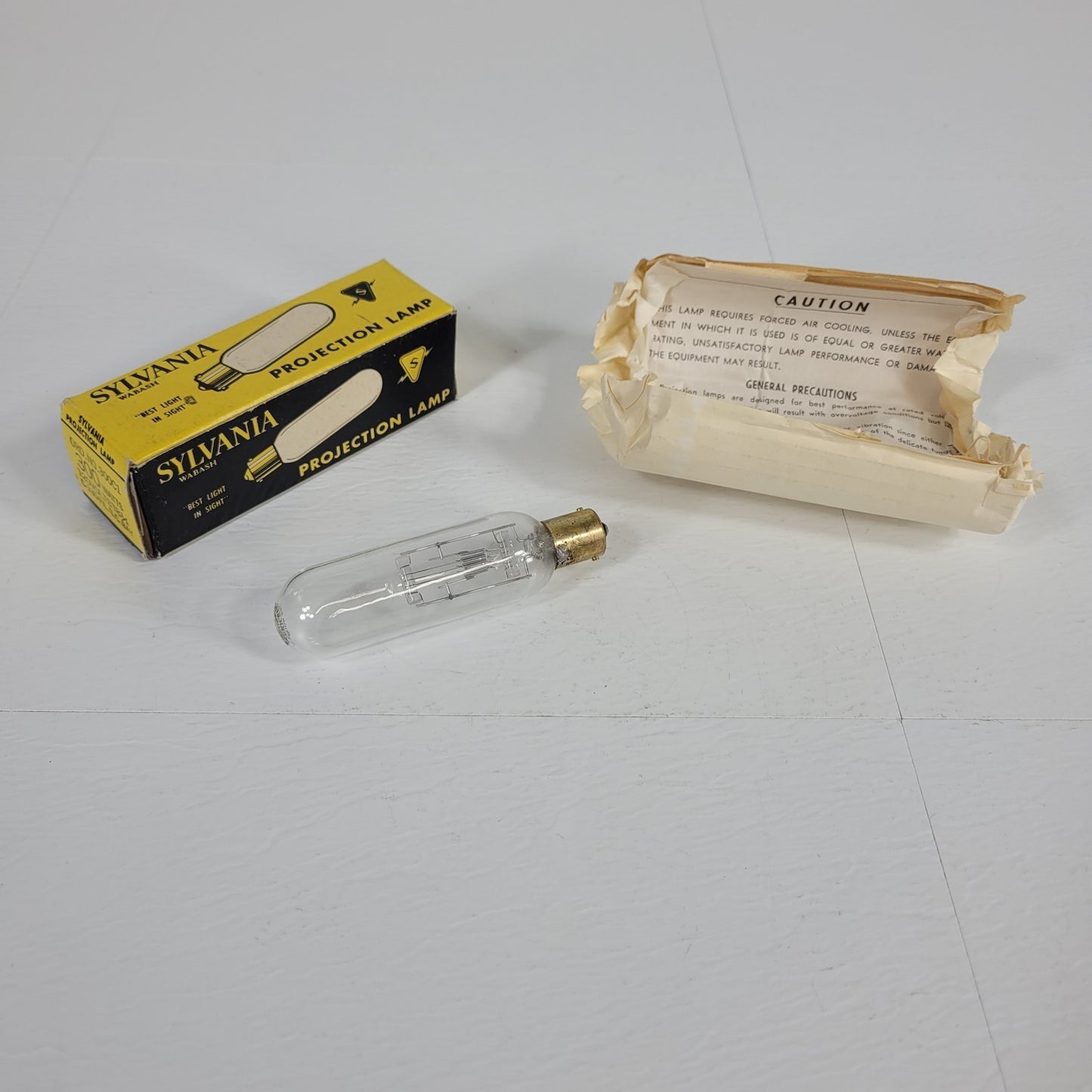 Sylvania Projection Lamp 300C1 120V 300W T8.5