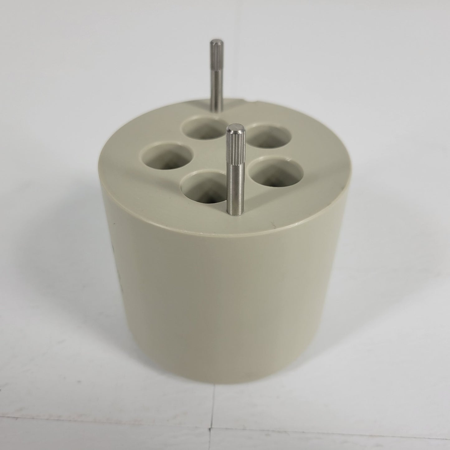 Beckman Coulter 392253 Swinging Bucket Centrifuge Rotor Adapter 352 Grams