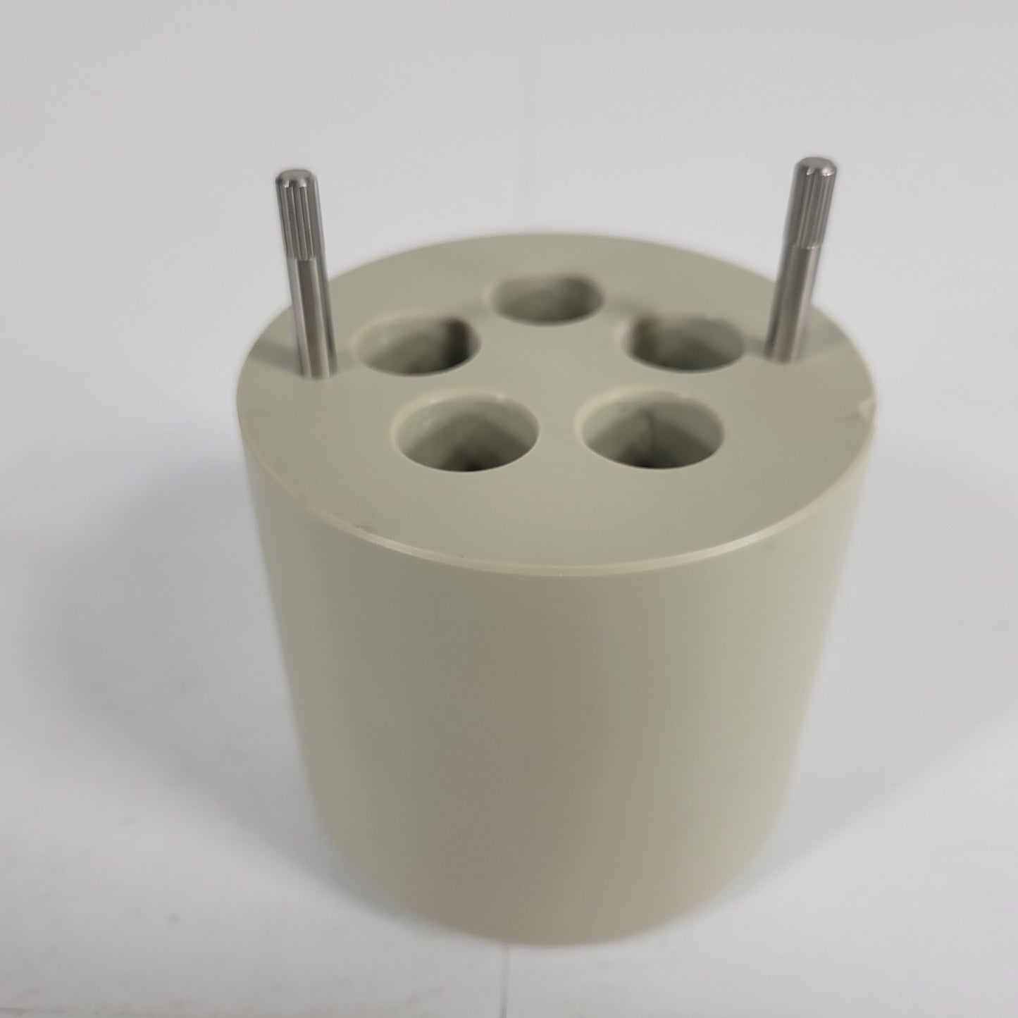 Beckman Coulter 392253 Swinging Bucket Centrifuge Rotor Adapter 352 Grams