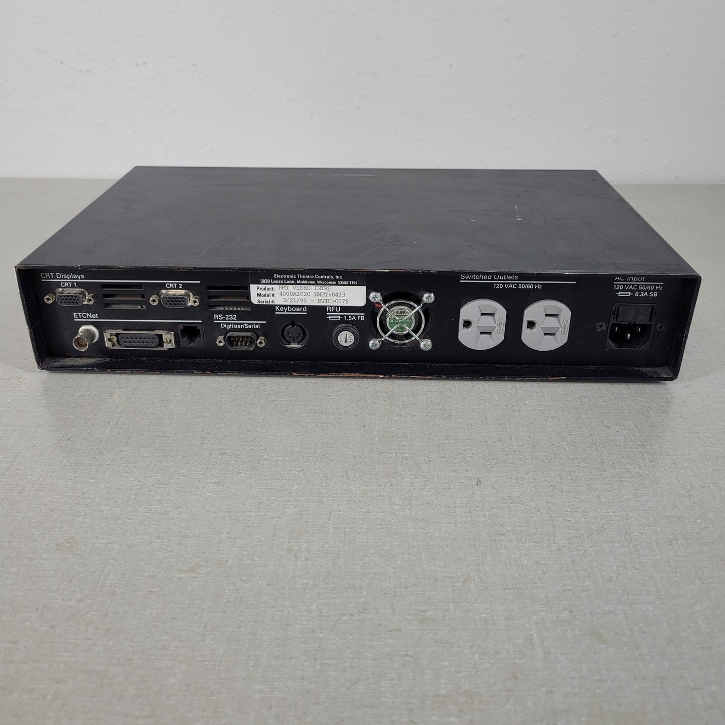 Electronic Theatre Controls ETCNet Remote Video Interface Switched Power Outlets