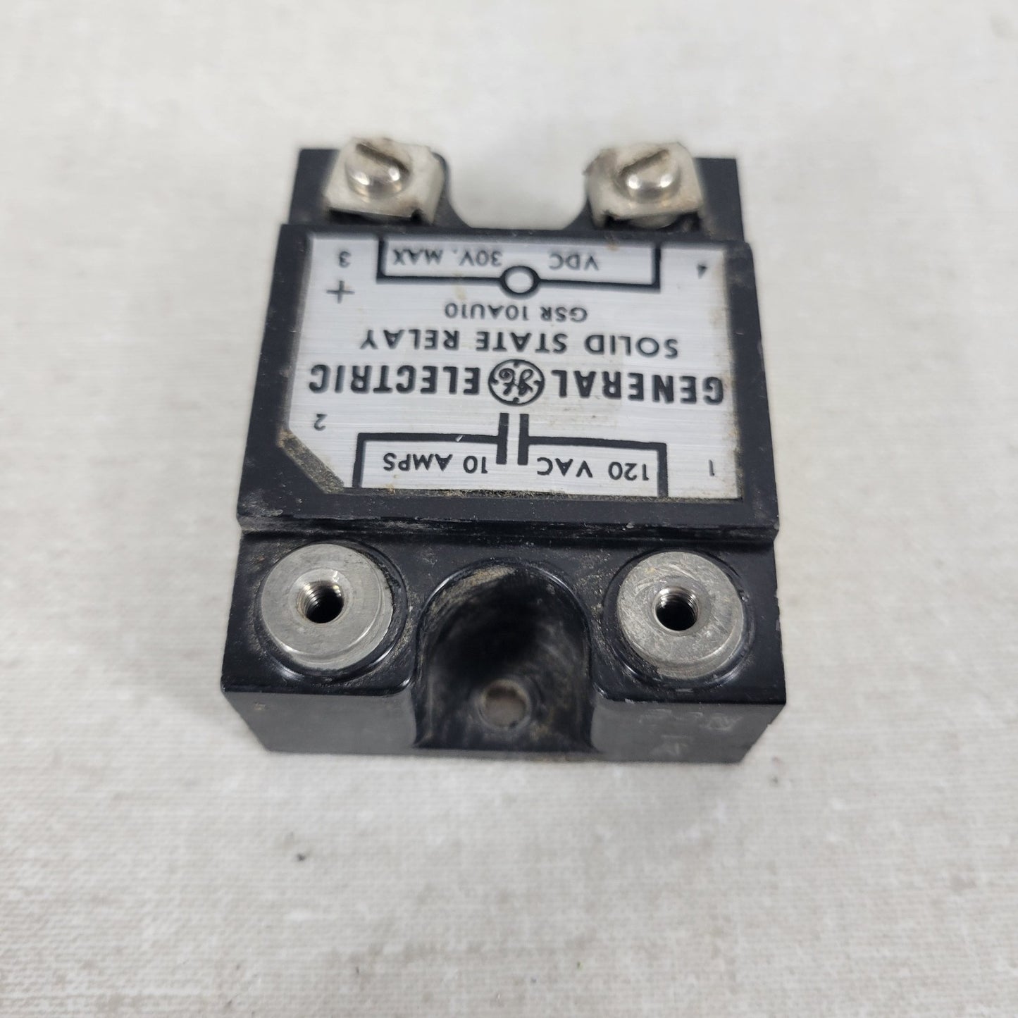 General Electric Solid State Relay GSR 10AU10 10A 120VAC 30VDC