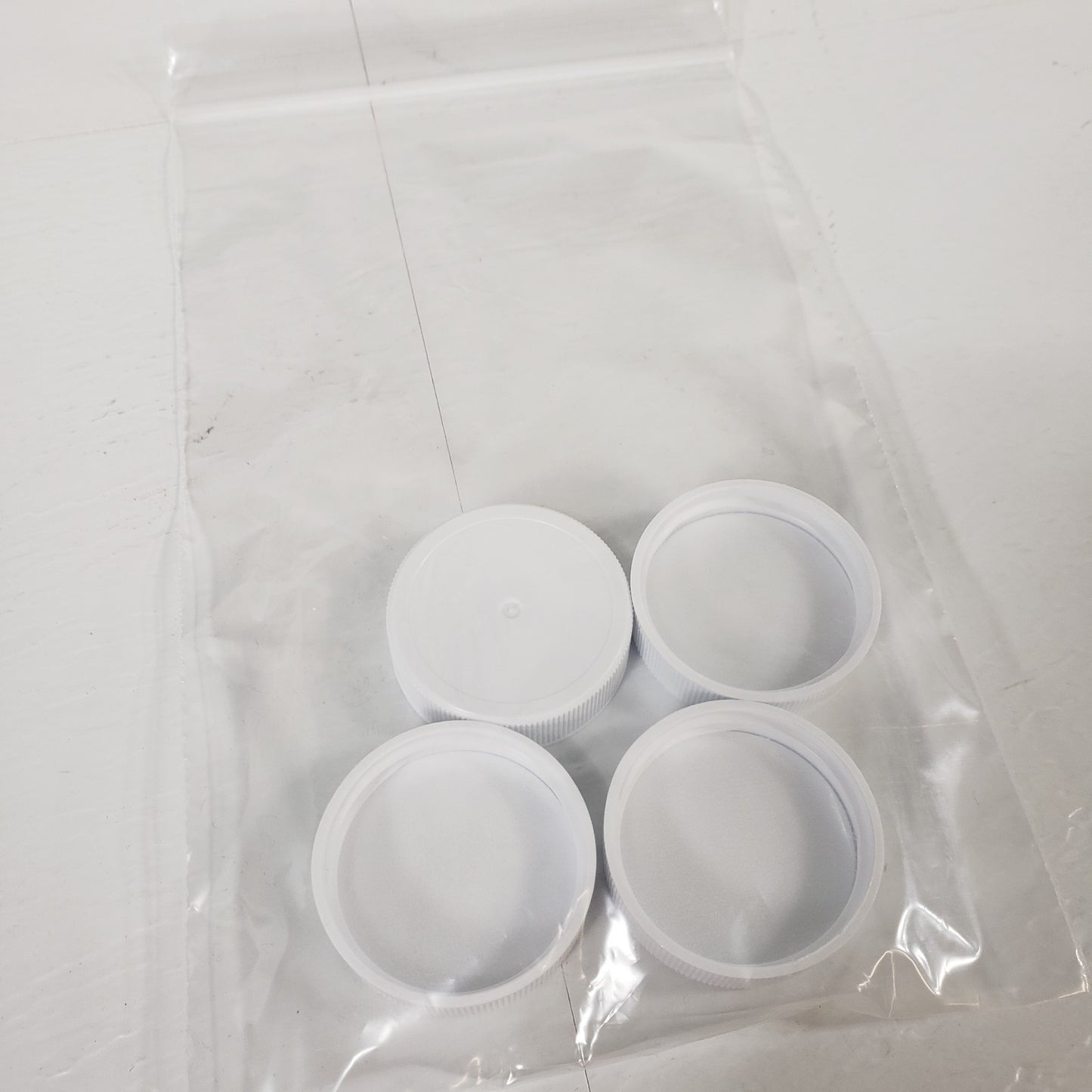 Plastipak Packaging Inc 4-1 Gallon Plastic Bottles With Caps Clear HDPE
