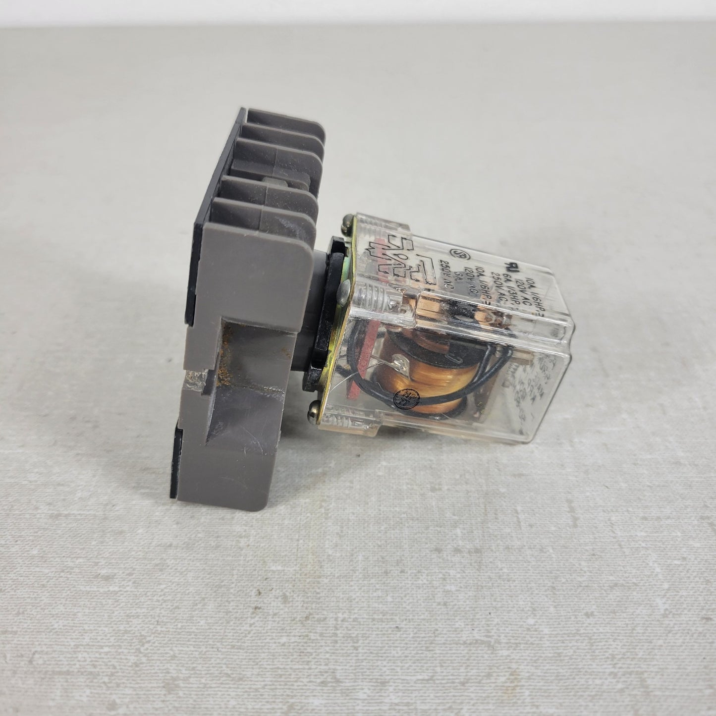 AMF Potter & Brumfield KRP14AG 10A 120VAC and Breakout Connector Board