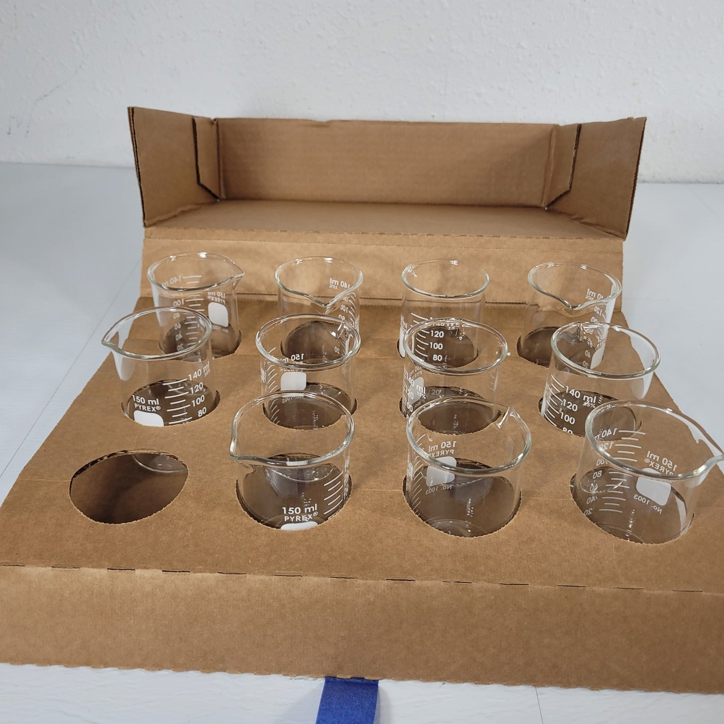 Corning Pyrex 150mL 1003-150 Griffin Beaker Glass Form Durable Heavy Duty 11pk