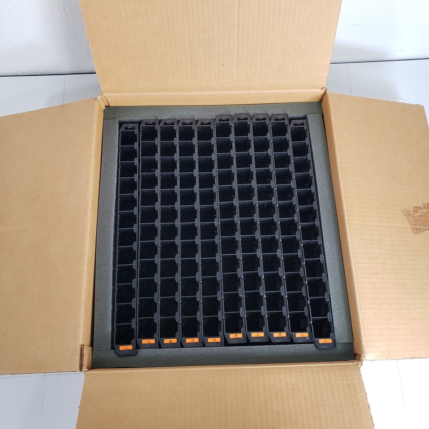 Packard 7000756 10x Large Vial Sample Holder Kits 12 Slots Per Rack Tri-Carb