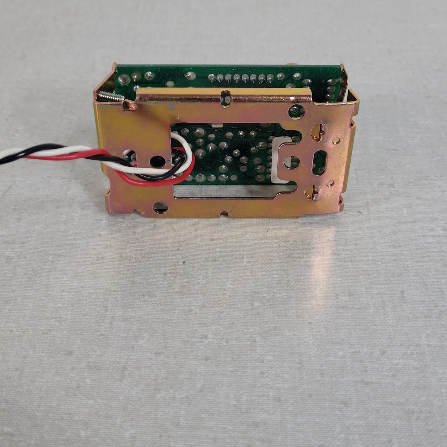 Honeywell C7600B1000 Solid State Humidity Sensor 2-10VDC Three Wire