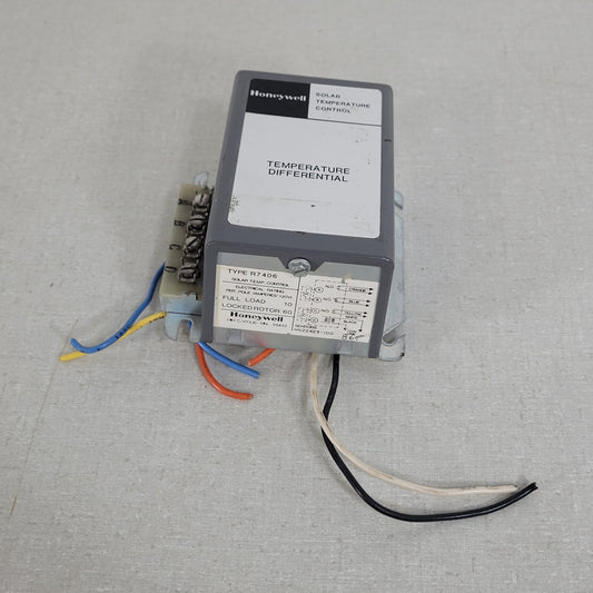 Honeywell R7406 Solar Temperature Control Differential 10A 120V Sensor