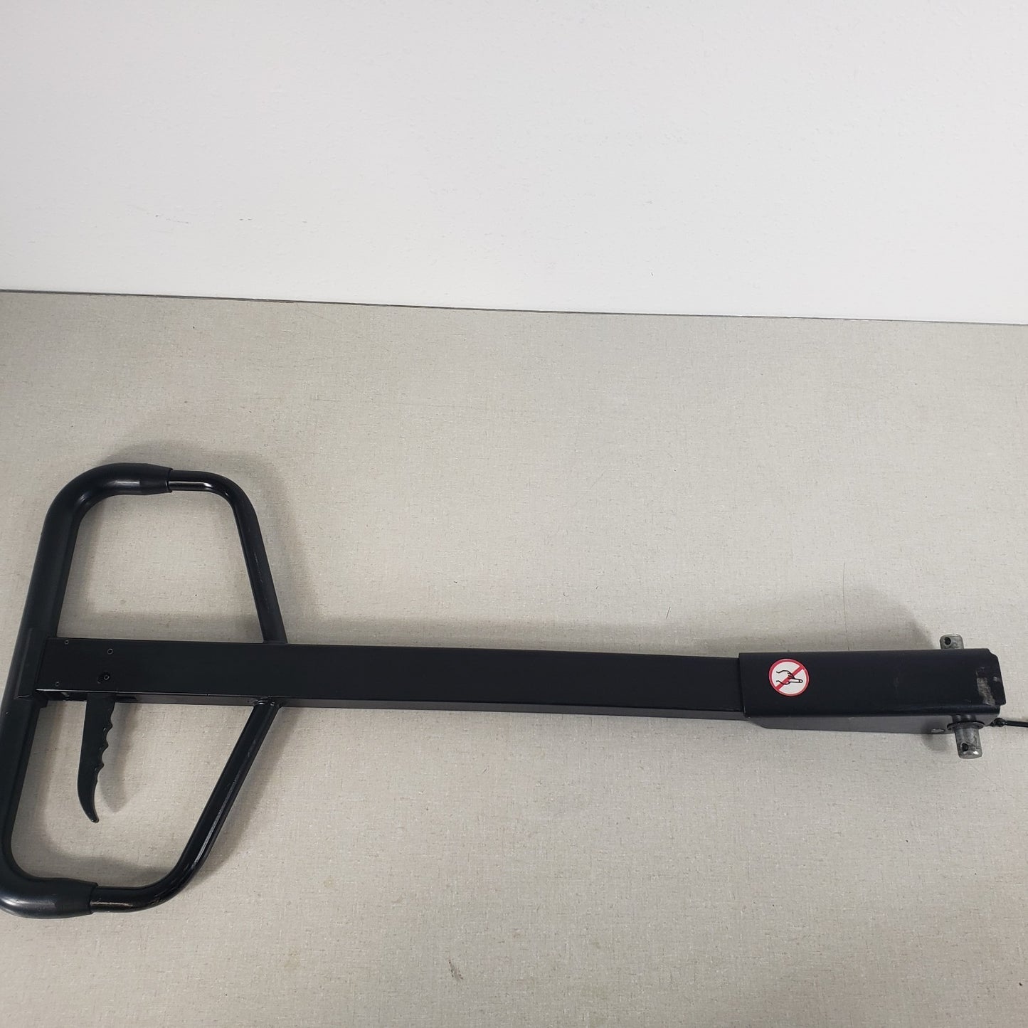 Dayton 4YX97 46G274 - 97-109 Handle Body With Axle Pin Assembly For Pallet Jack