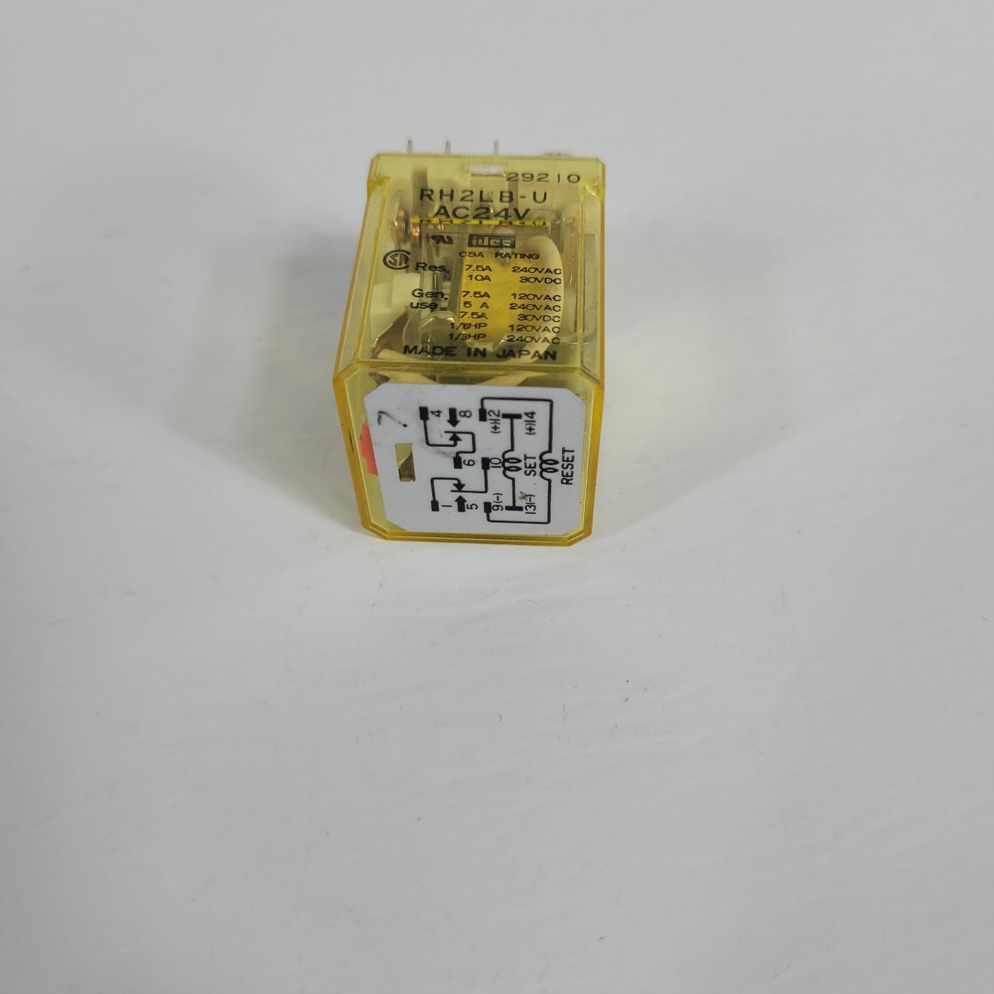 IDEC Corporation RH2LB-U Electronic Relay Switch 7.5A 120VAC 30VDC