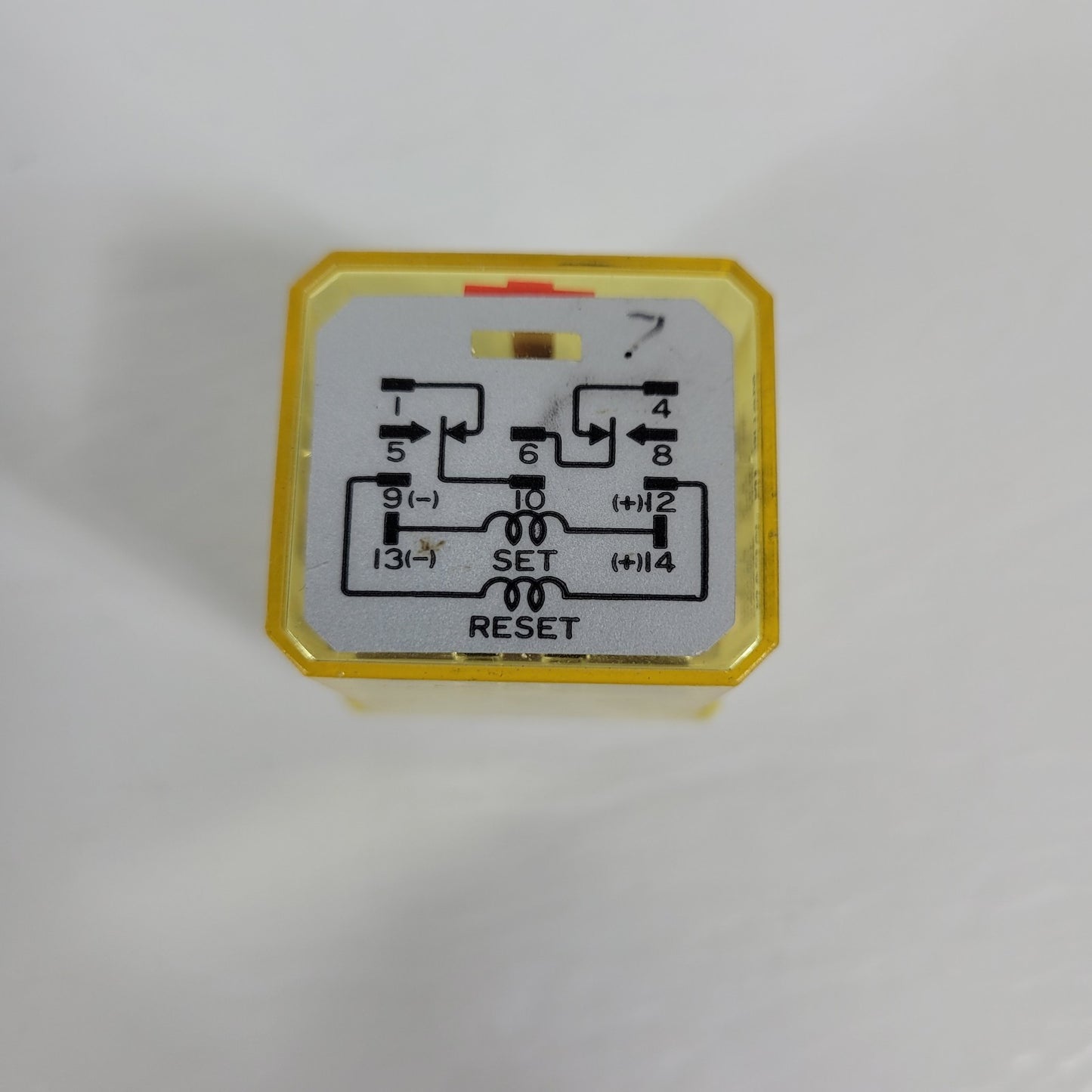 IDEC Corporation RH2LB-U Electronic Relay Switch 7.5A 120VAC 30VDC