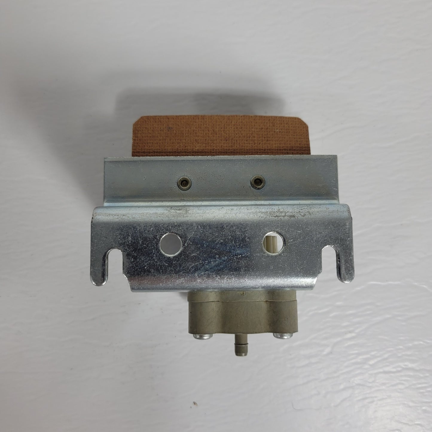 Honeywell Pneumatic Electric Relay P658B-1020 25A 120VAC 30psi