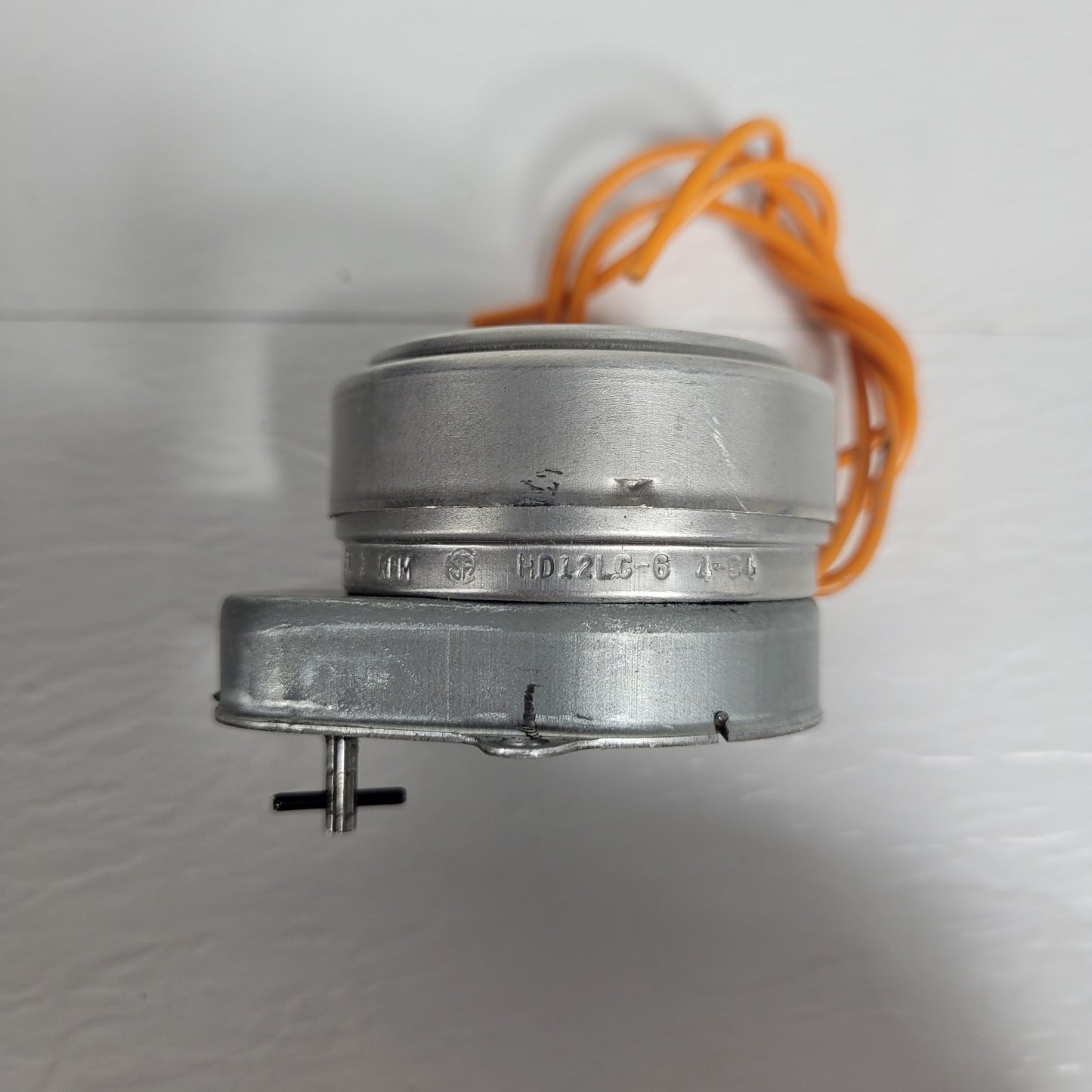 Synchron Clock Sign Motor 640 110VAC 60CY 5W 1RPM HD12LC-6