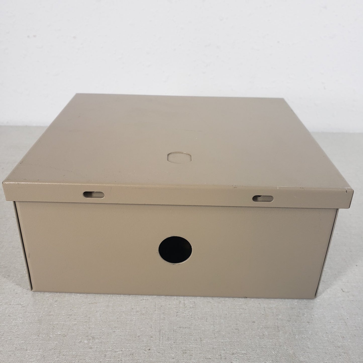 KPS-5 Power Supply Box 05243-001 7" X 8" X 4" Tan Control Board Box