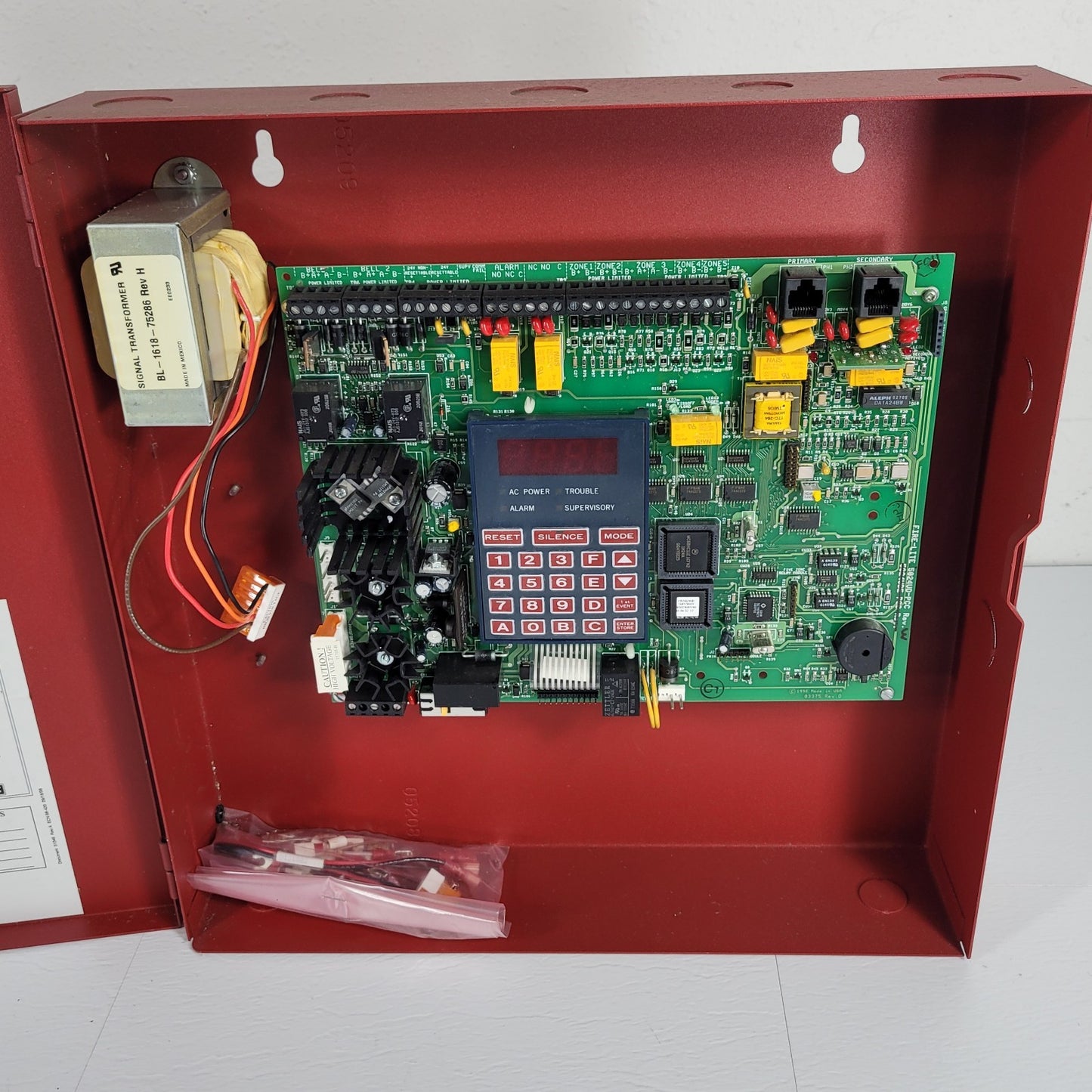 FCI FC-5C Fire Control Communicator Box FACP 5024UD-PCC Rev. W- KEY BROKEN