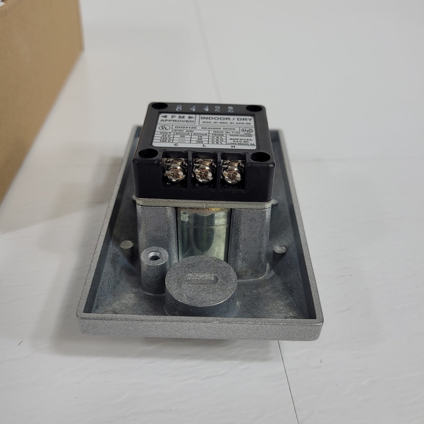 Electromagnetic Door Holder DH24120FPC Semi Flush Mount Fire Alarm Door Holder
