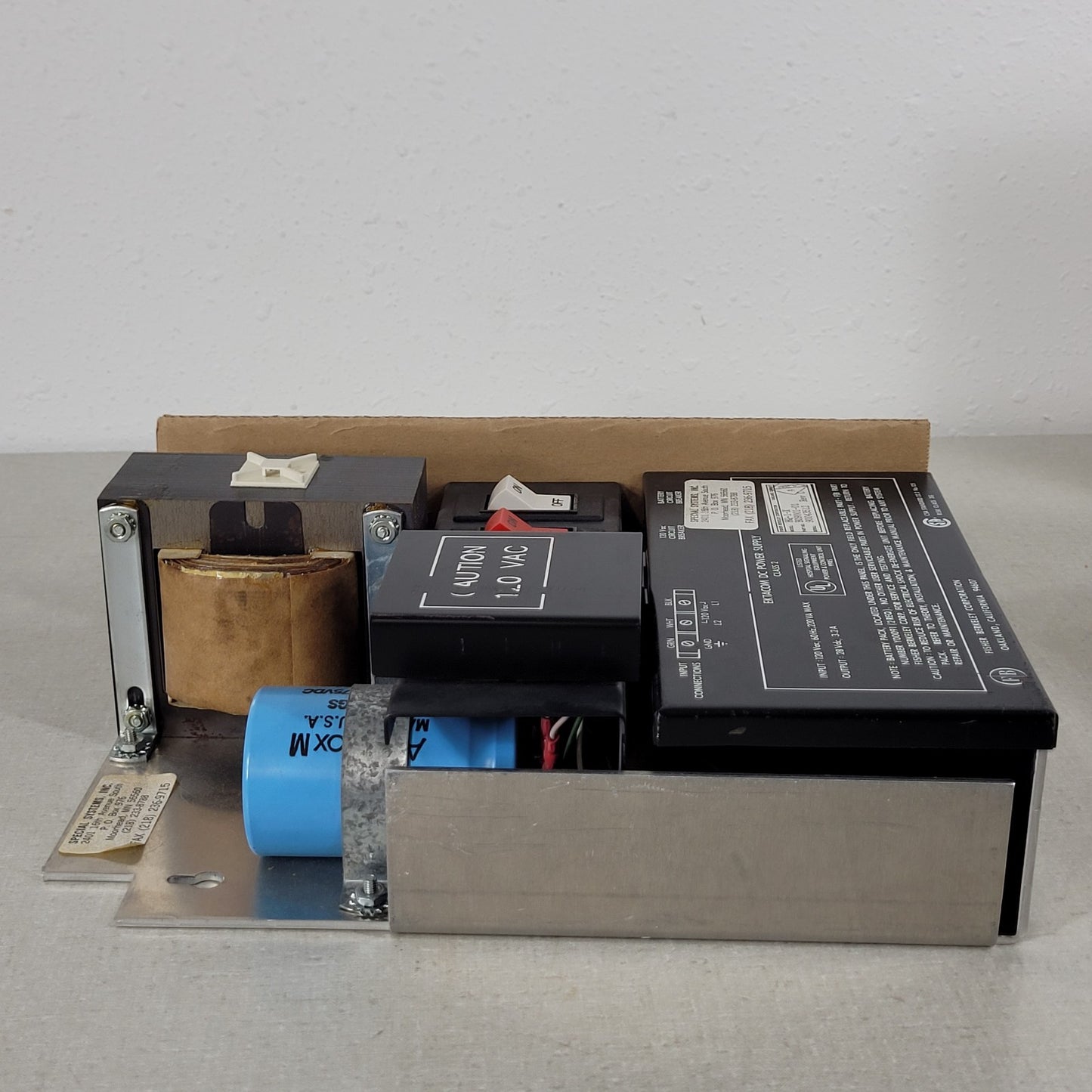 Ektacom HQ-1-X Nurse Call DC Power Supply Class 2 B09001-01 Output 27Vdc 3.2A