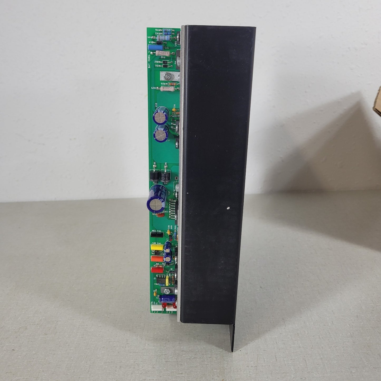 Ektacom HQ-1B Nurse Call DC Power Supply Class 2 B09001-13 ARFI 28VDC 15VDC 5VDC