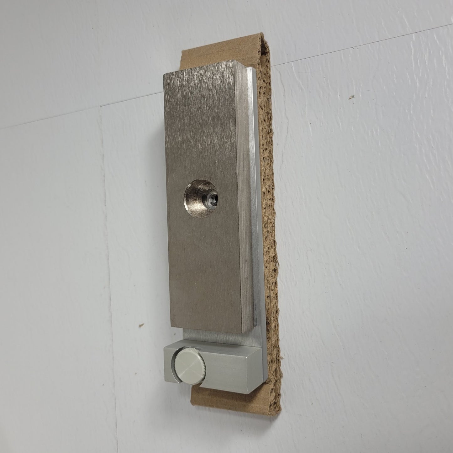Secure Care A41012900 Dortronics 301 Electro-Magnetic Lock 650 lbs Holding Force