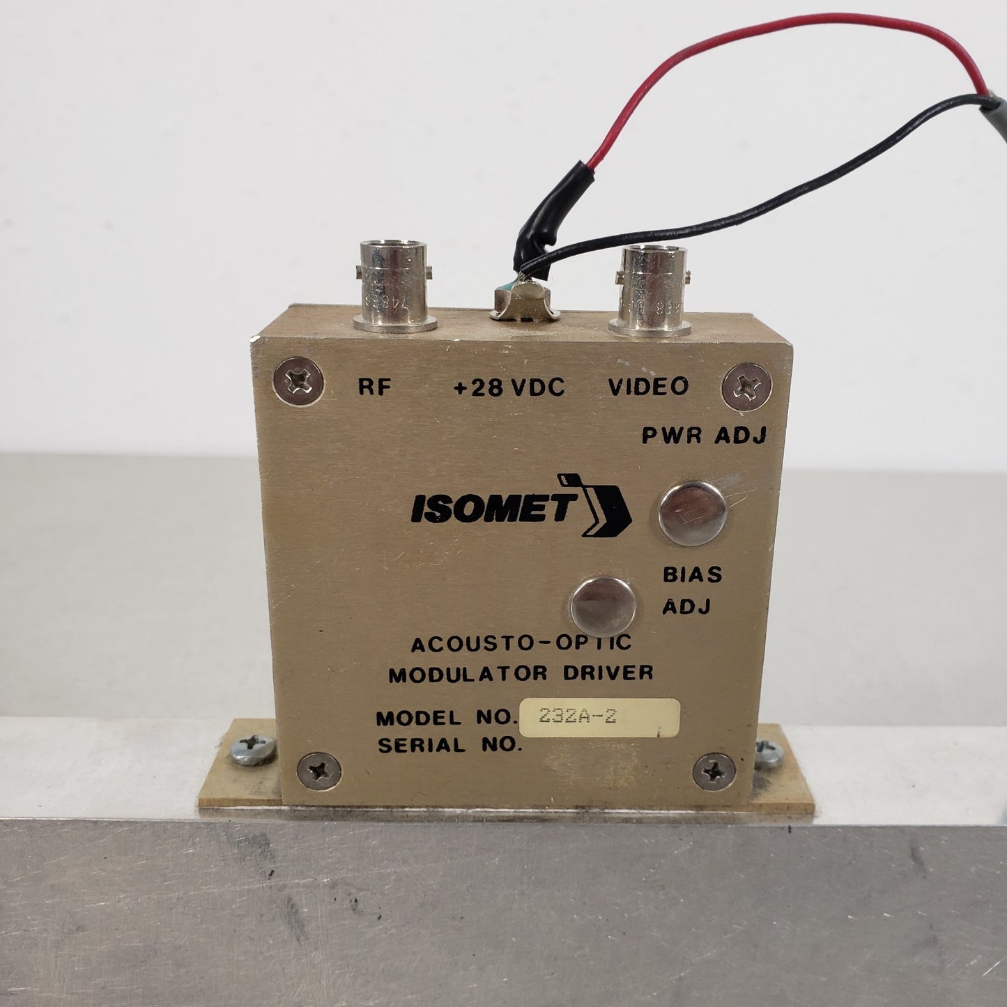 Isomet Acousto-Optic Modulator Driver 232A RF BNC Video 80MHz 28VDC w/ Heat Sink