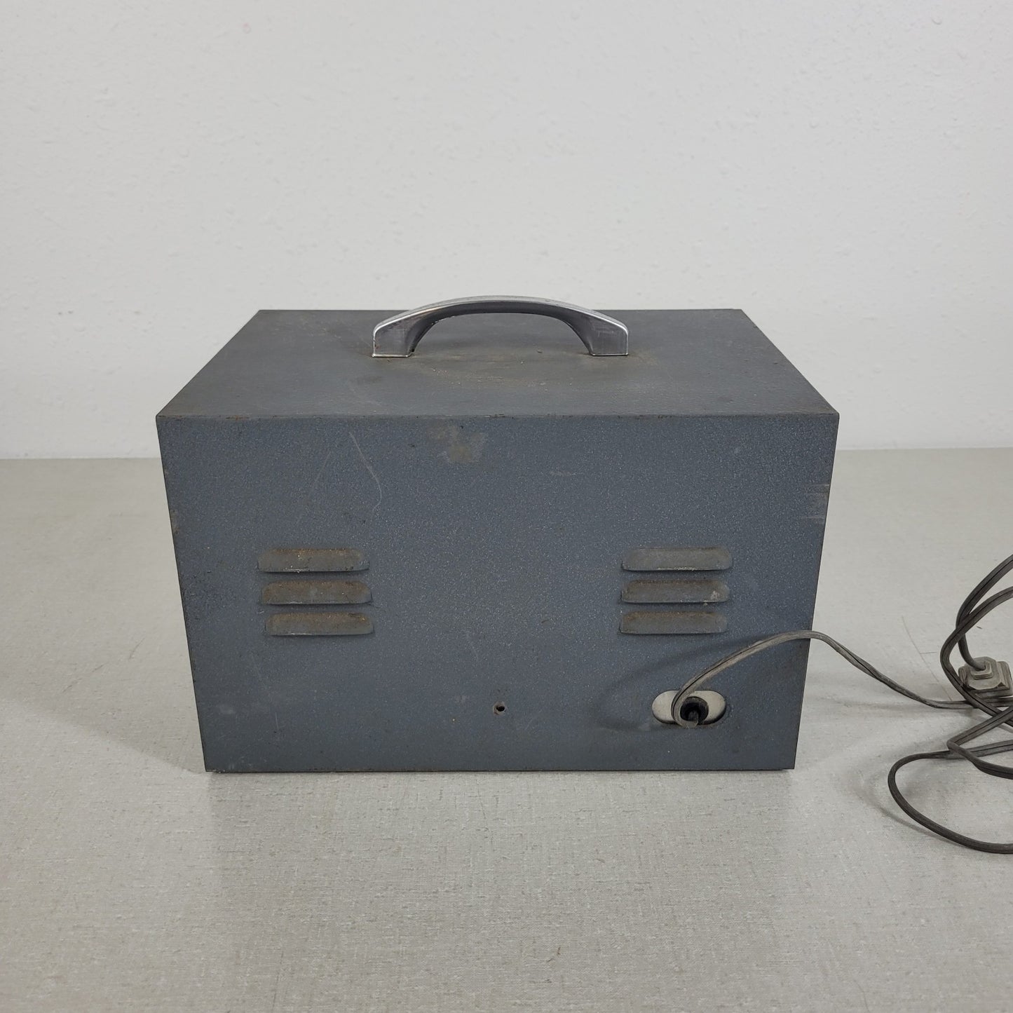 Vintage EICO 377 Sine & Square Wave Audio Generator 0-100