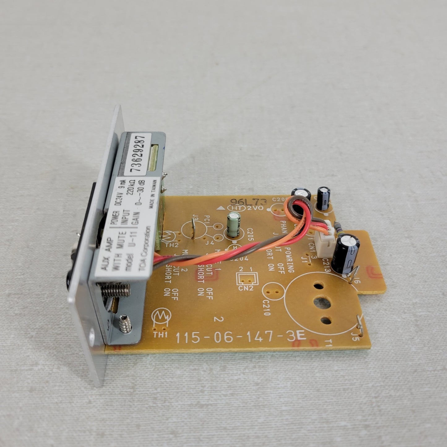 TOA U-11 115-06-147-3E Aux Amp w/ Mute Power DC24V 9mA Input 220kΩ Gain 0~-30dB