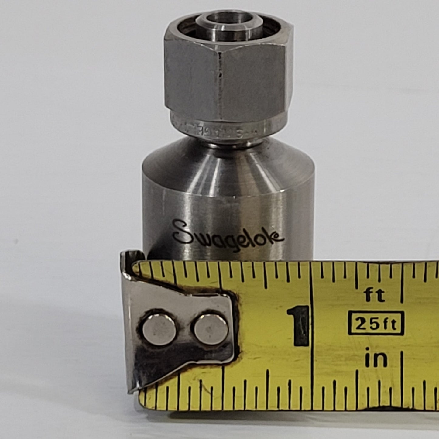 Swagelok SS-4CS-TW-10 Miniature Single Ended Cylinder For Sample 10mL 3/8"