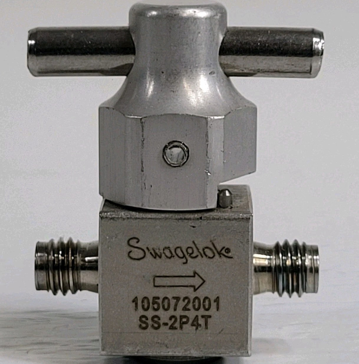 Swagelok SS-P24T 1/8" Quarter Turn Plug Stainless Steel High Vacuum Valve