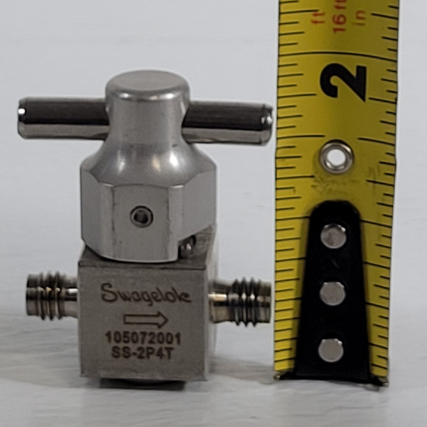 Swagelok SS-P24T 1/8" Quarter Turn Plug Stainless Steel High Vacuum Valve