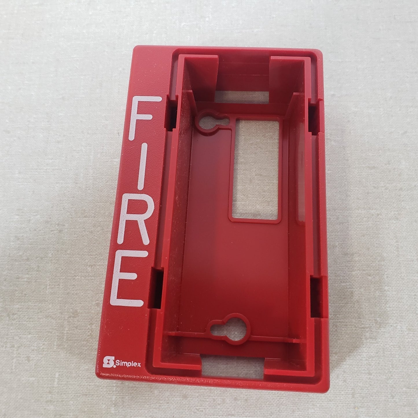Simplex 4904-9137 Fire Alarm Indicator V/O 24VDC 15CD 1Hz Red 0626270