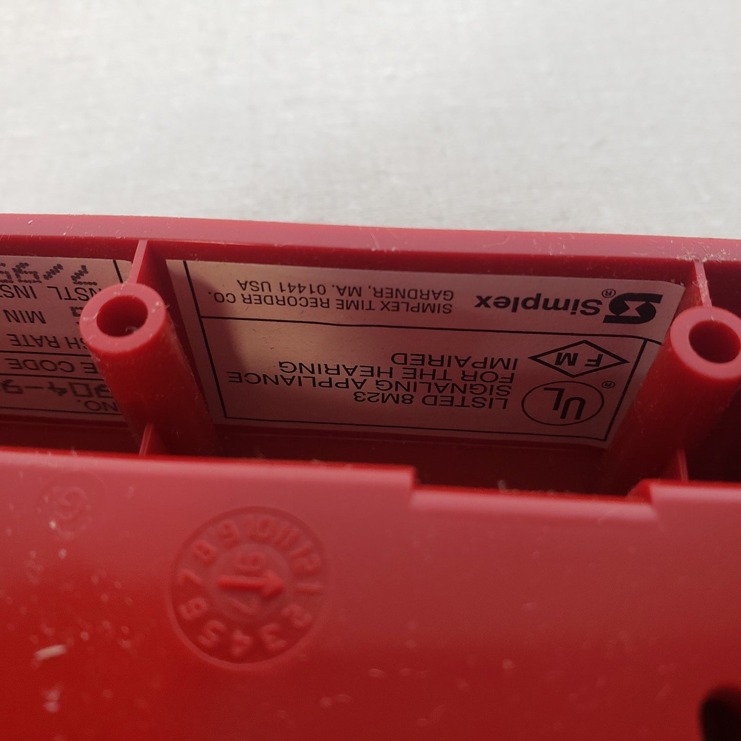 Simplex 4904-9137 Fire Alarm Indicator V/O 24VDC 15CD 1Hz Red 0626270