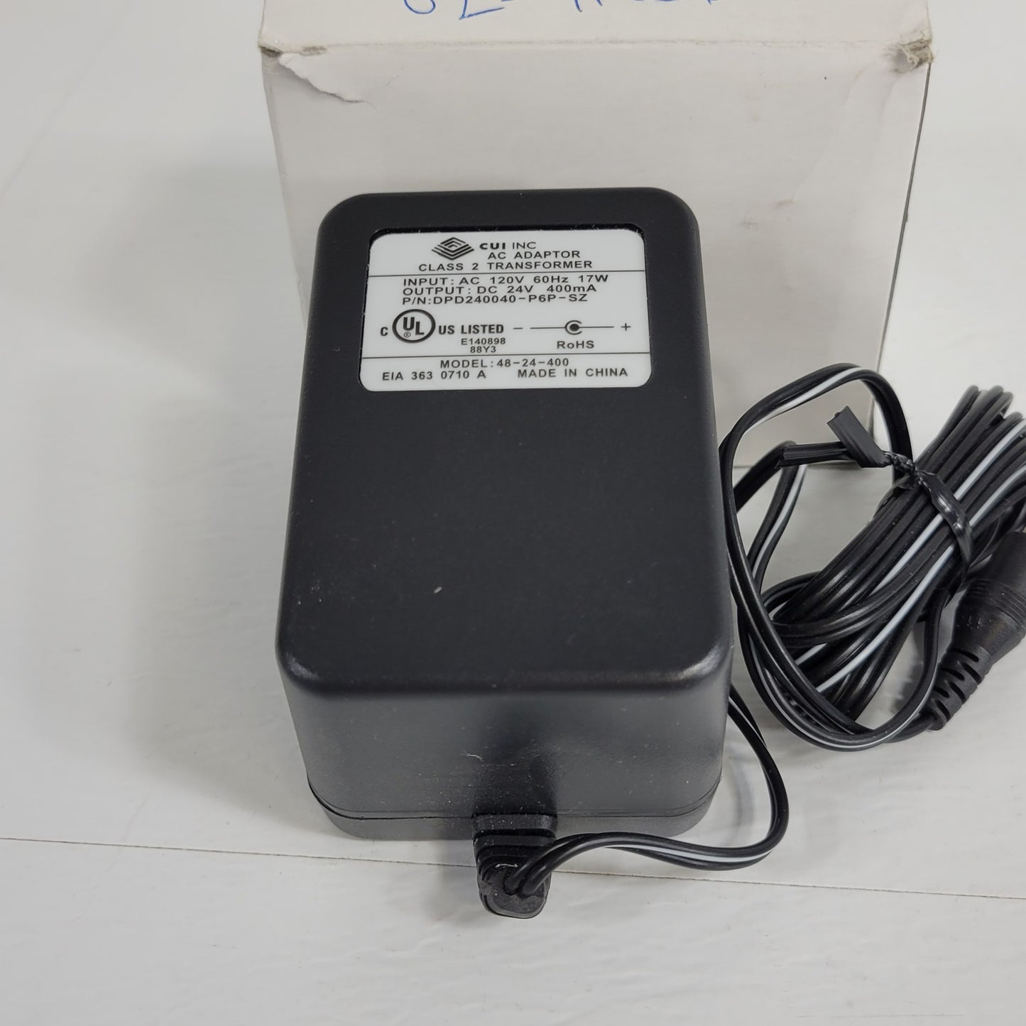 CUI 48-24-400 AC Adapter Class 2 Transformer Output 24VDC 400mA DPD240040-P6P-SZ