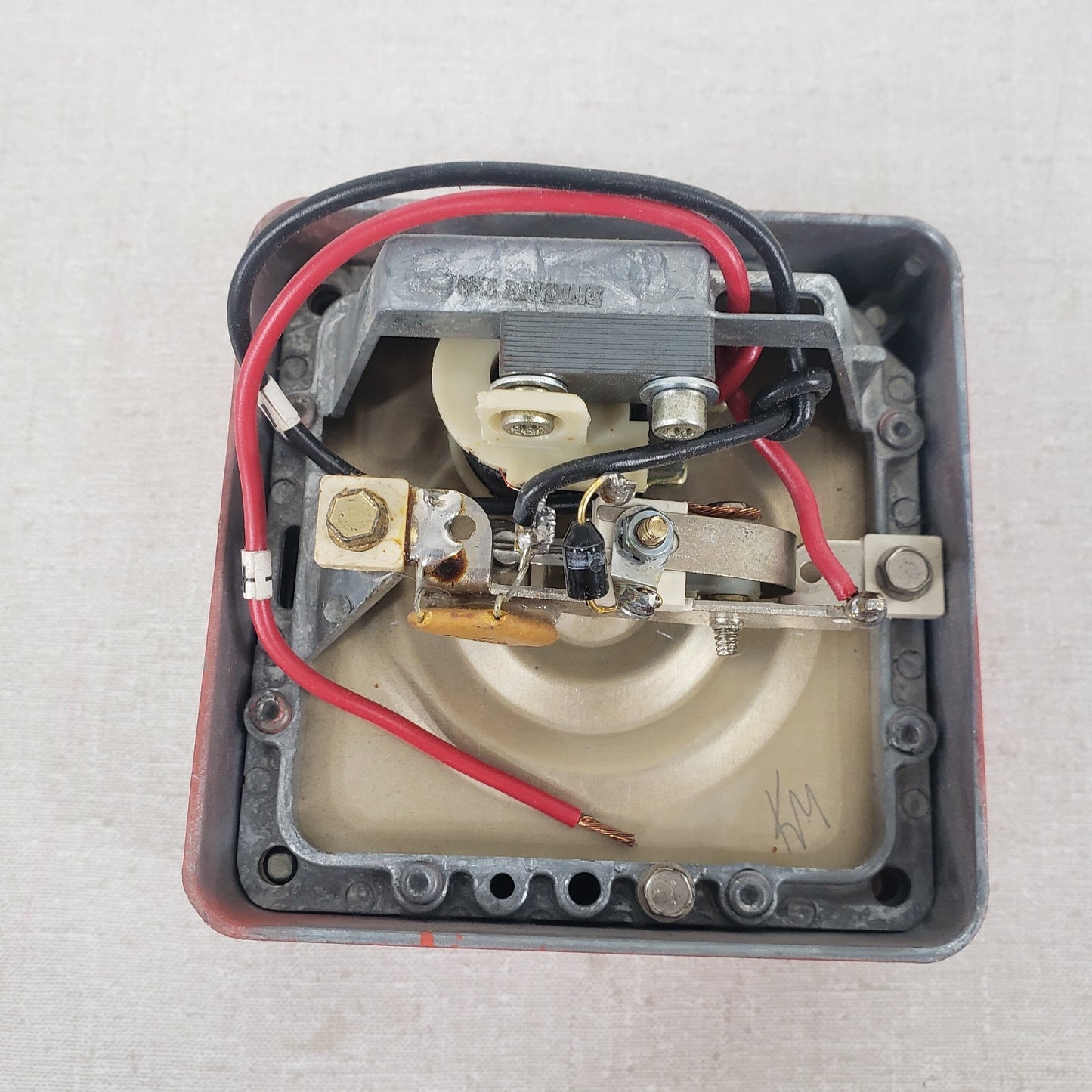 Simplex 2901-9806 B4 Fire Alarm Vibratory Horn Buzzer 18-31.2VDC 0.063 Amps