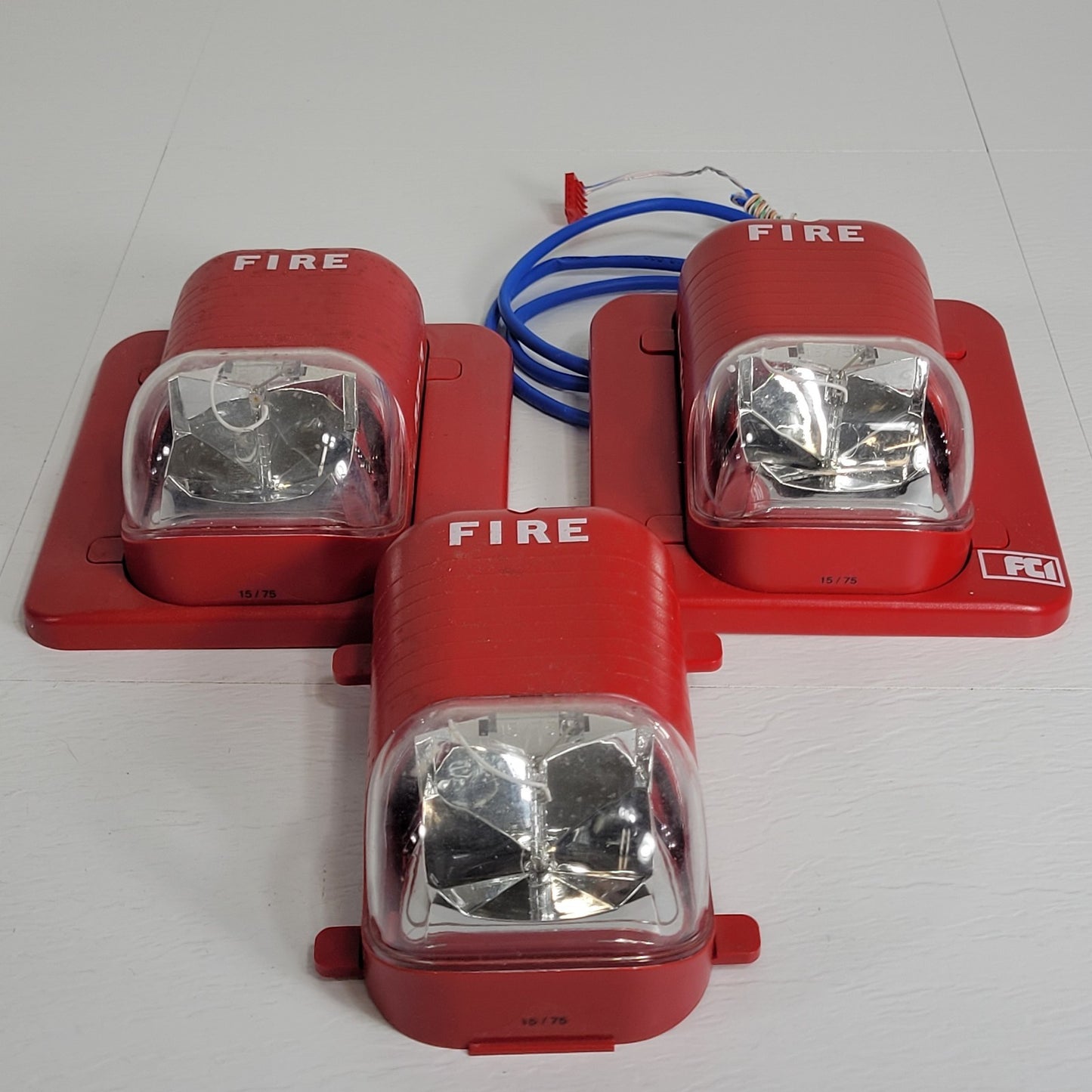 Lot Of 3 FCI Gamewell Spectralert S241575-FC Strobe 15cd 24V Red