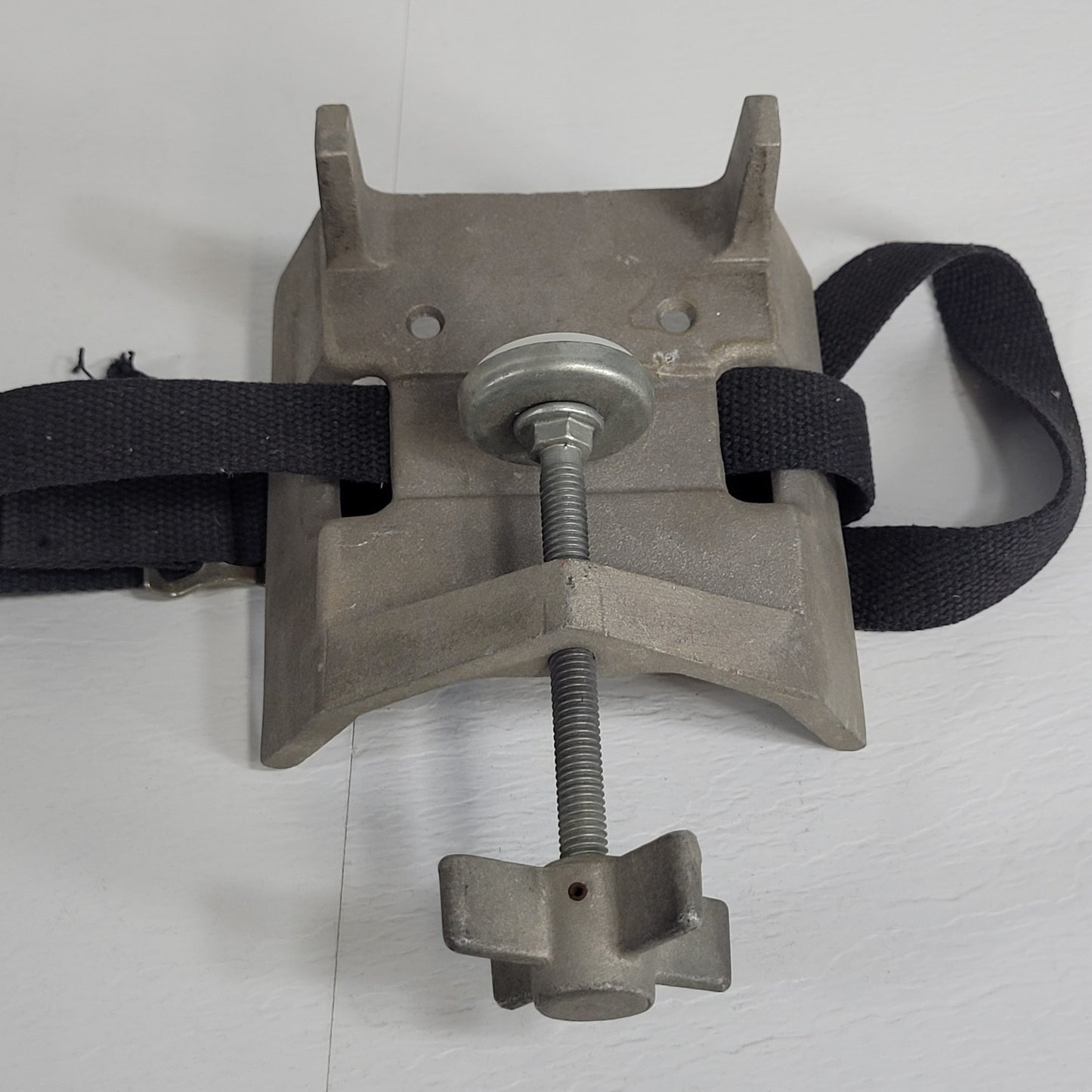 Gas Cylinder Holder for Bench Safety Adjustable Belt Mount Secure Strap Storage