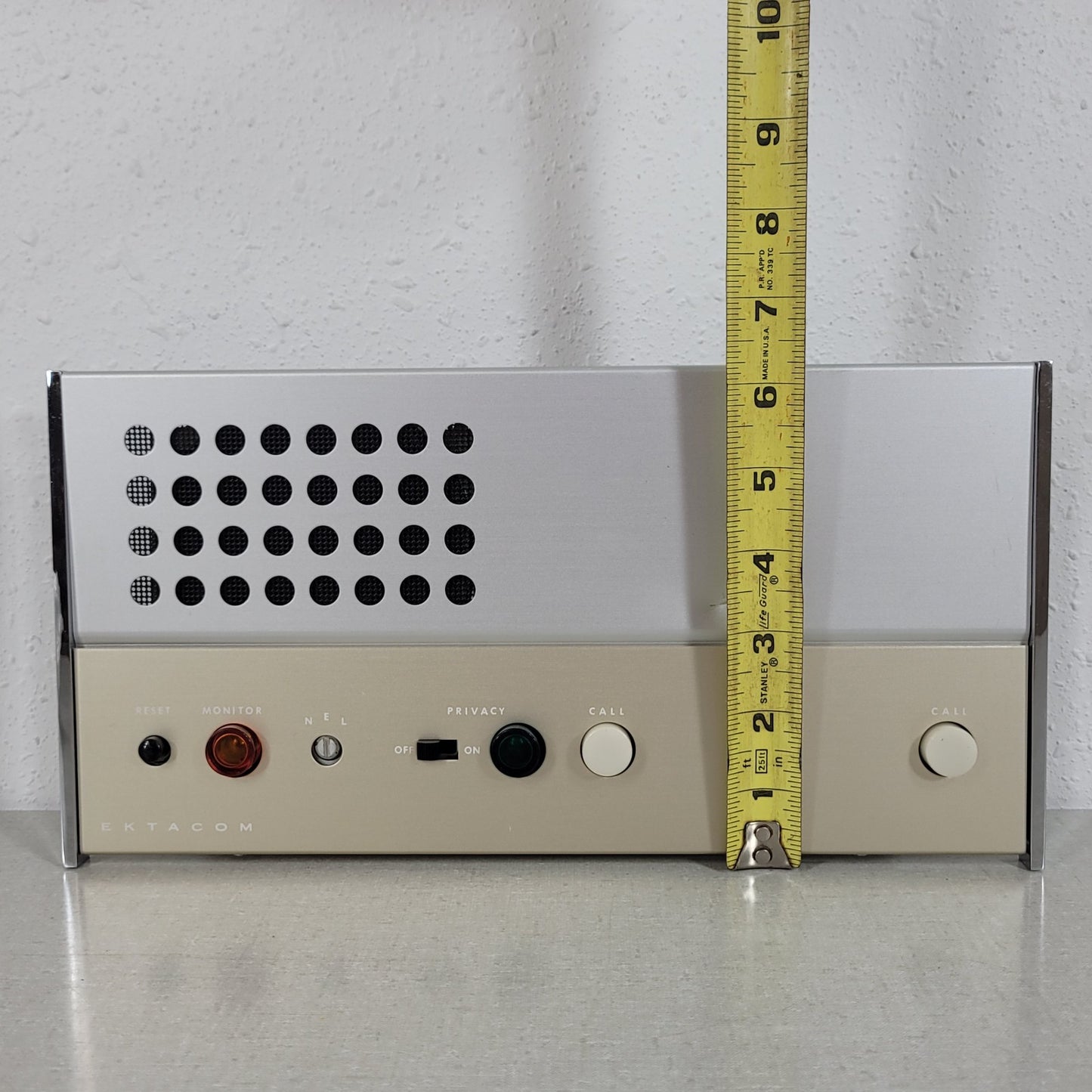 Ekatacom Nurse Call Box SP-HGB-200-NEL-PV Fisher Berkeley 2505 Brushed Metal