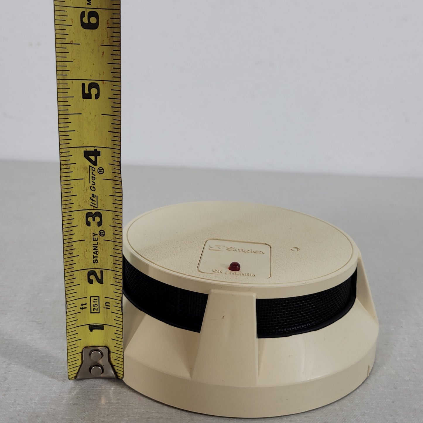 Simplex 4259-35 Photoelectric Smoke Detector Input Voltage 10-30 VDC Or FWR