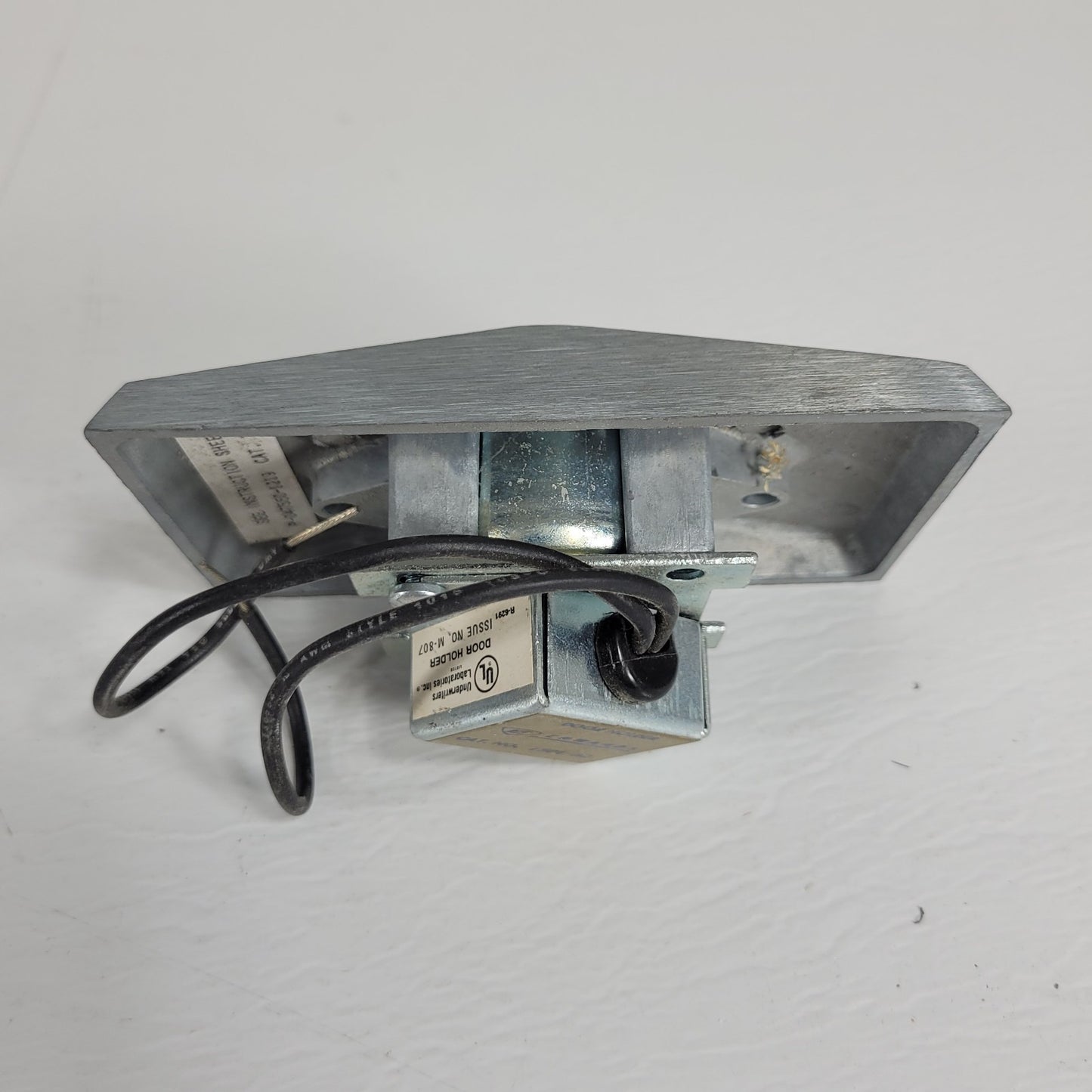 Edwards 1504-AQ 1504-AO Magnetic Door Holder Flush Mount w/ Hindge