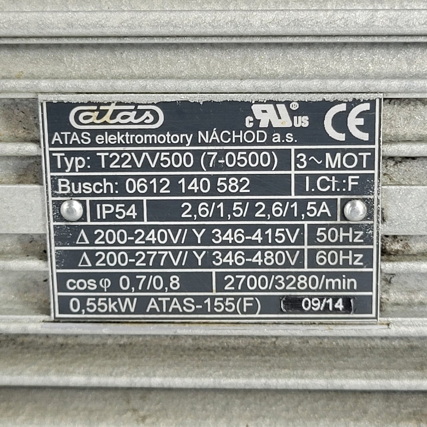 Busch R5 KB 0016 E 300 Vacuum Pump 3-Phase Power 220V 3/4" Exhaust Rotary Vane