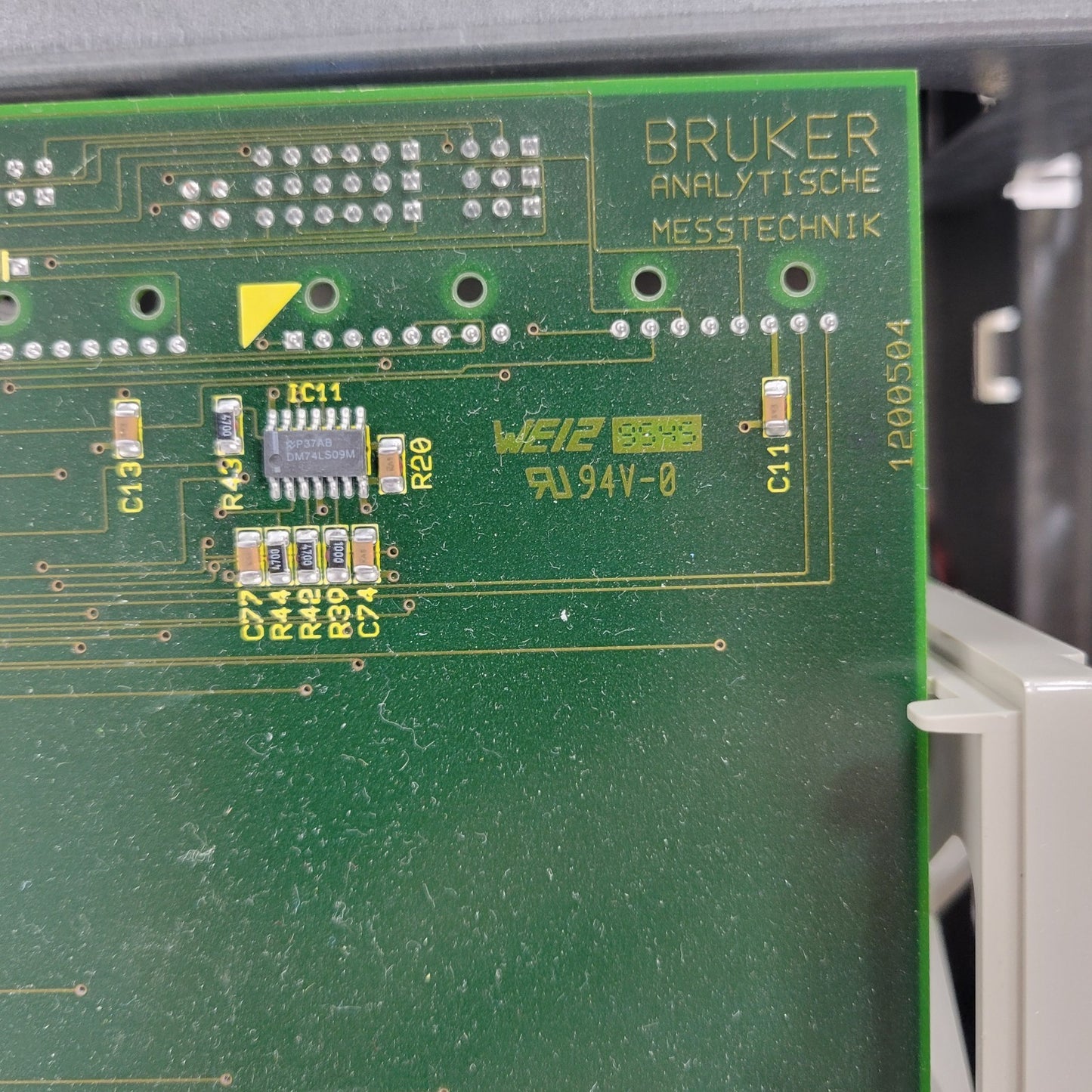 Bruker Control PC 1200504 ISA with OPUS Software Dell GX1p Windows NT System
