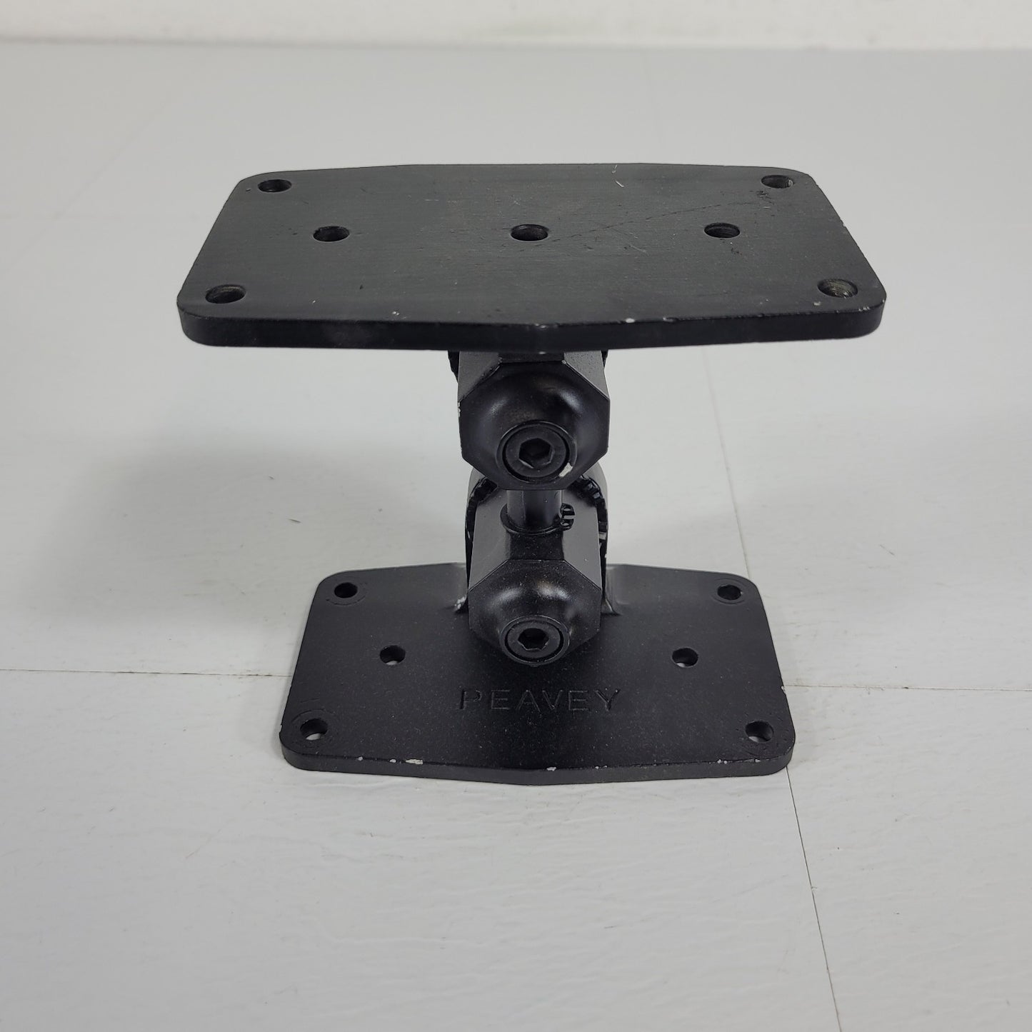 Peavey Versamount 35 Ceiling Bracket 03010770 for Peavey Impulse Speakers Black