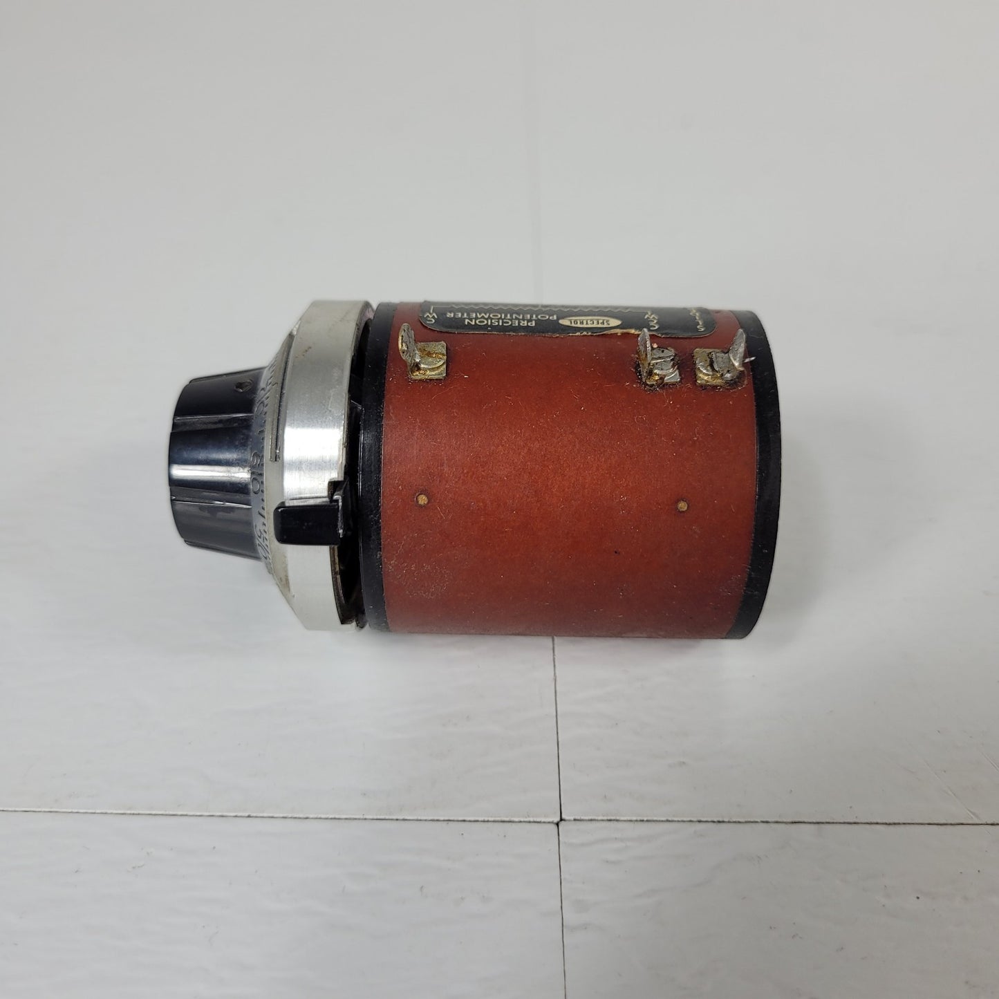 Spectrol Precision Potentiometer 810 5Kohm 3% Linear B Taper with Knob 10 Turns