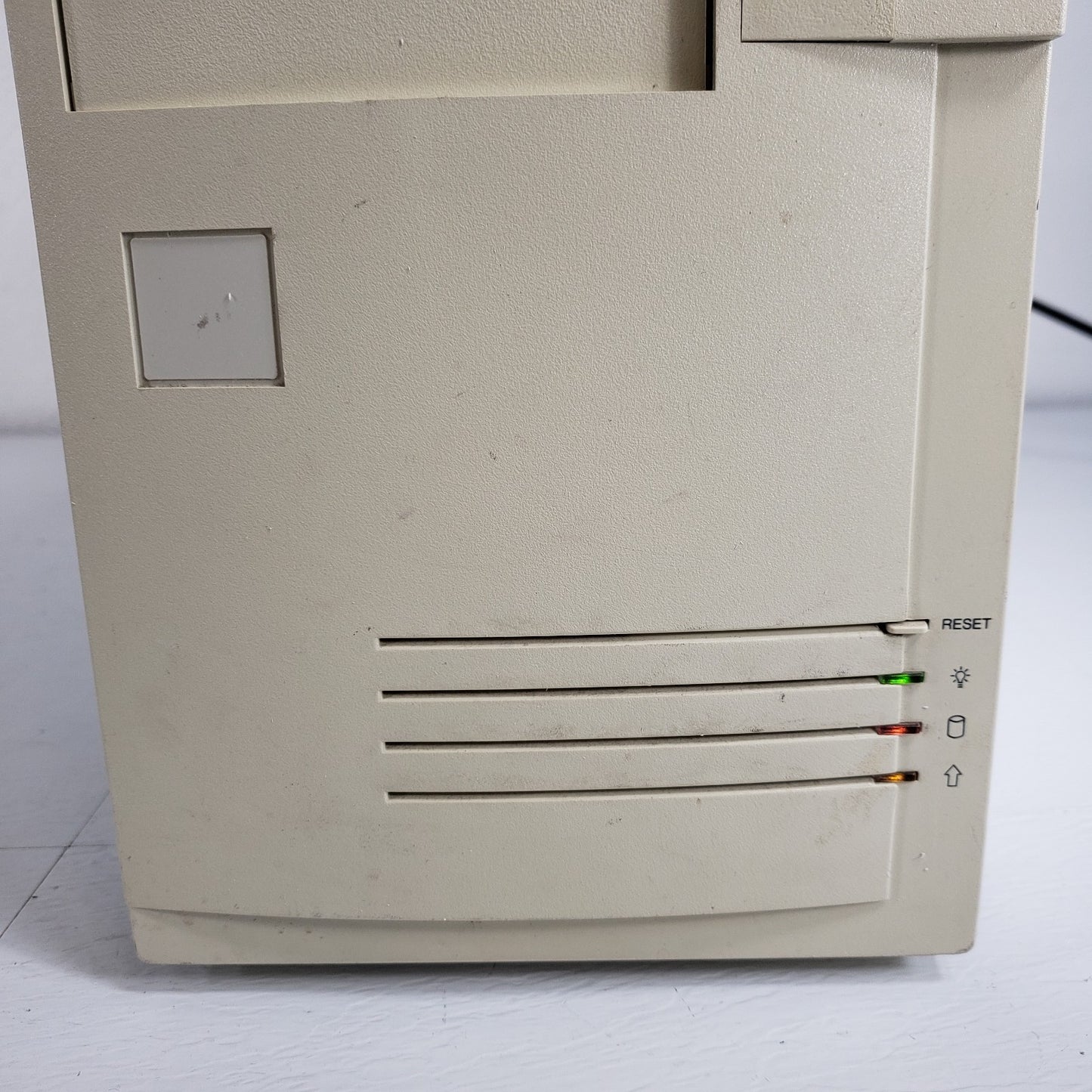 Vintage Escom Happy 486-DX4 Personal Computer 4x ISA PCI Tower Pentium Processor
