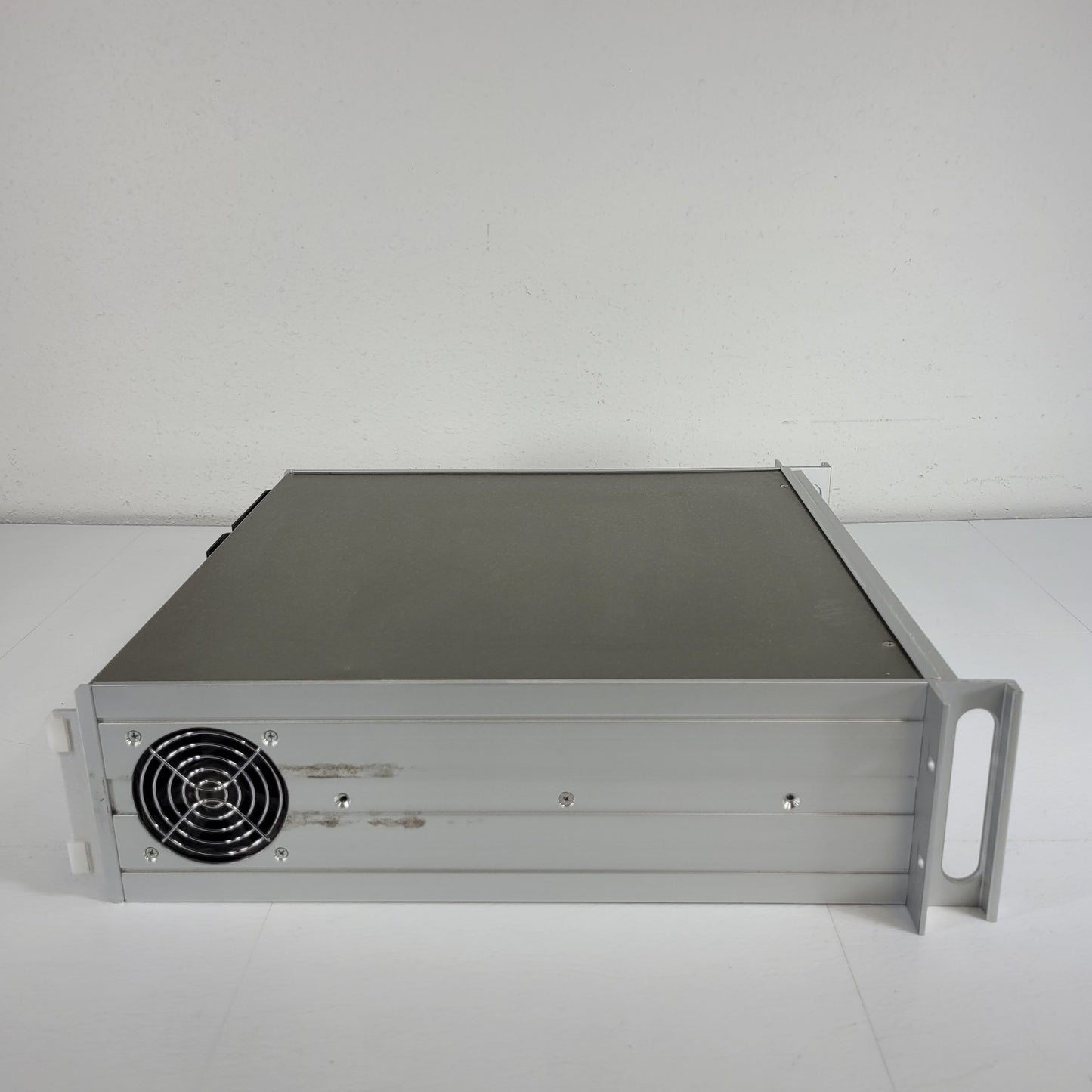 PTS D500 Frequency Synthesizer 1-500 MHz Varian 01-903-391-00 D500RHN20 Signal