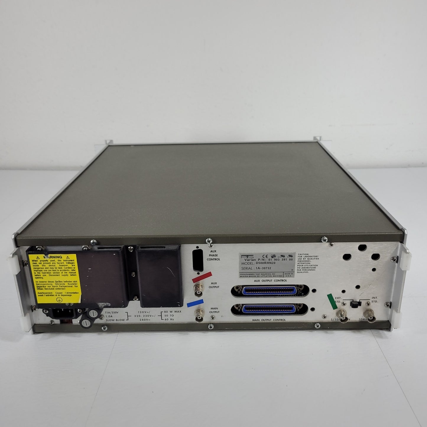 PTS D500 Frequency Synthesizer 1-500 MHz Varian 01-903-391-00 D500RHN20 Signal