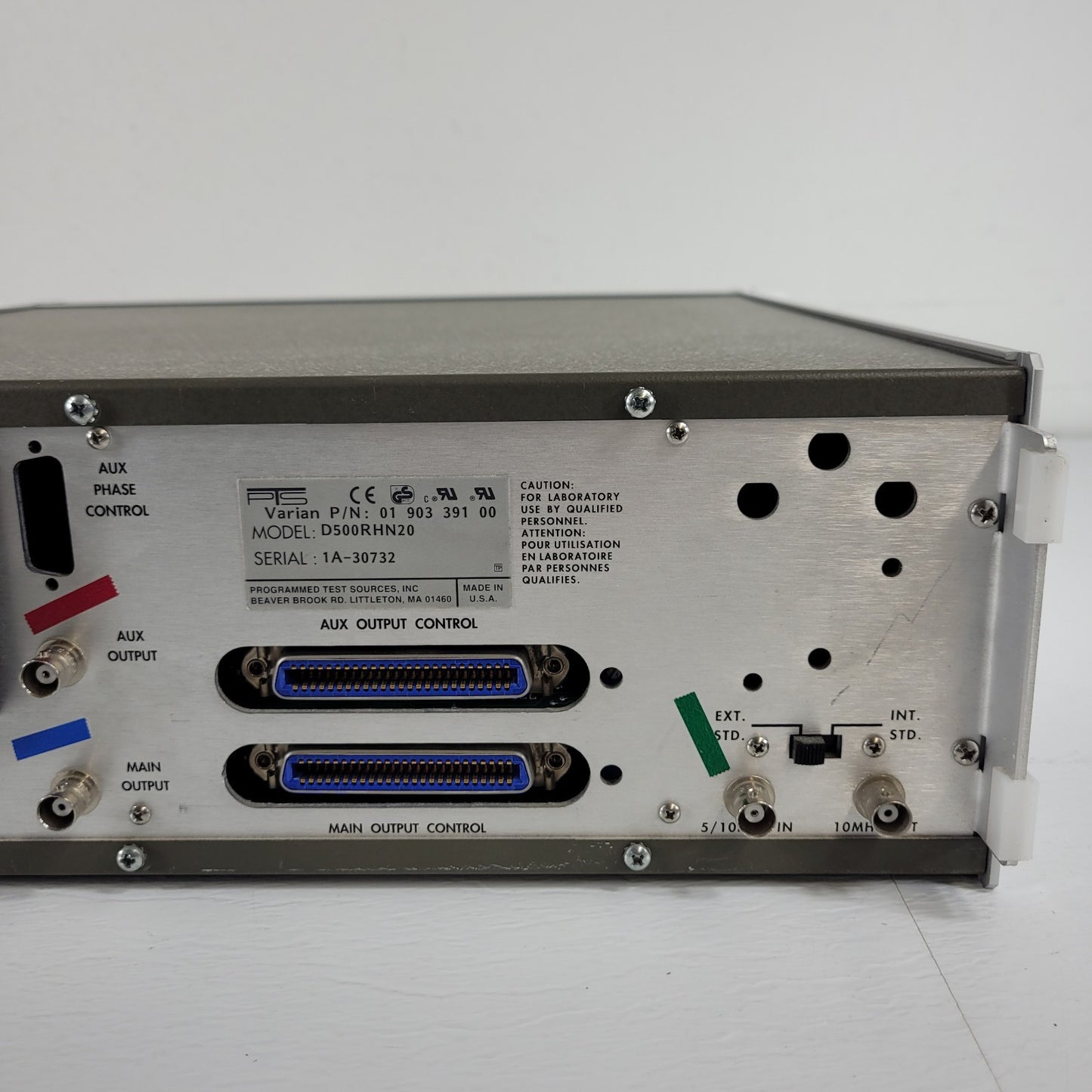 PTS D500 Frequency Synthesizer 1-500 MHz Varian 01-903-391-00 D500RHN20 Signal
