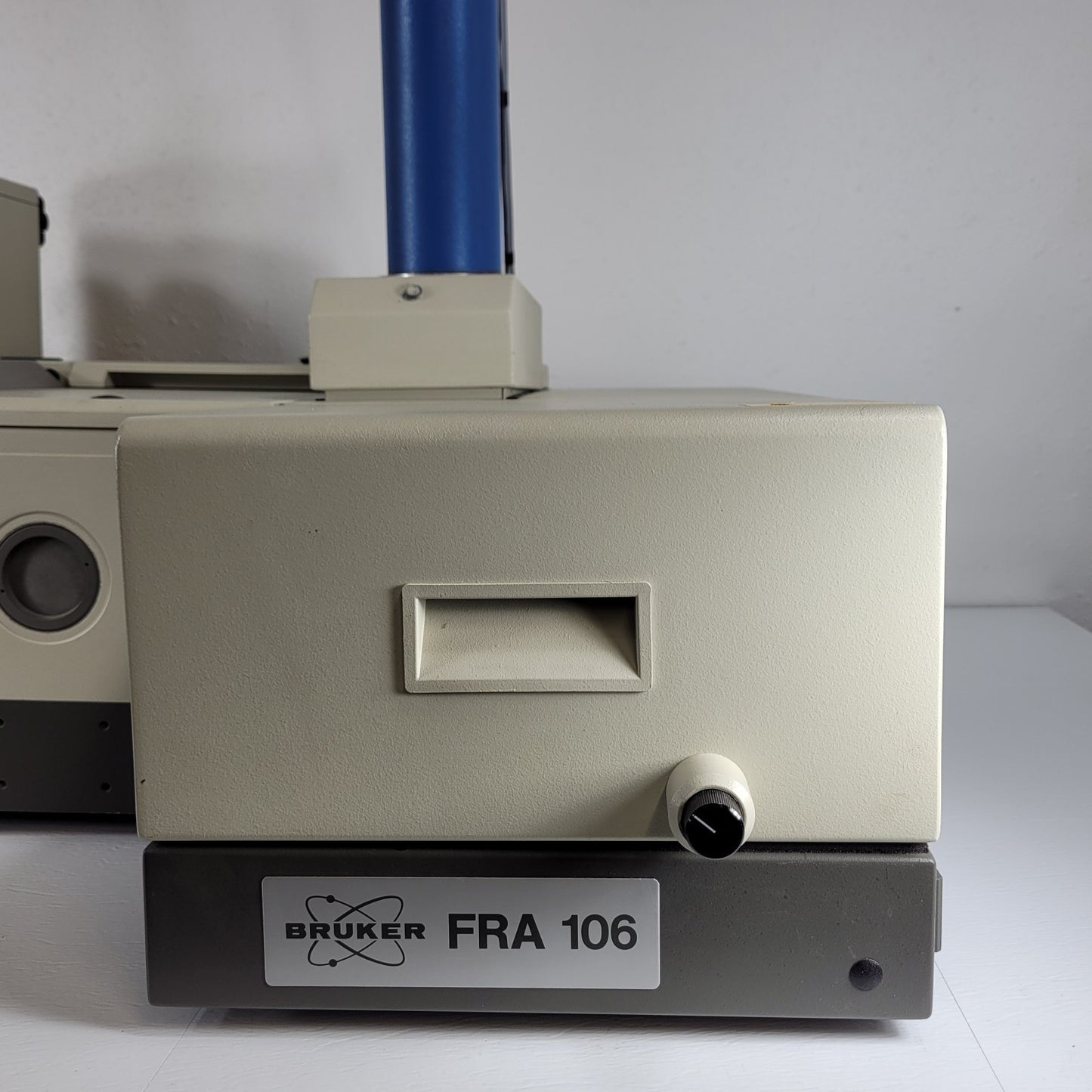 Bruker Equinox 55 Spectrophotometer w/ FRA 106 Frequency Response Analyzer FRA
