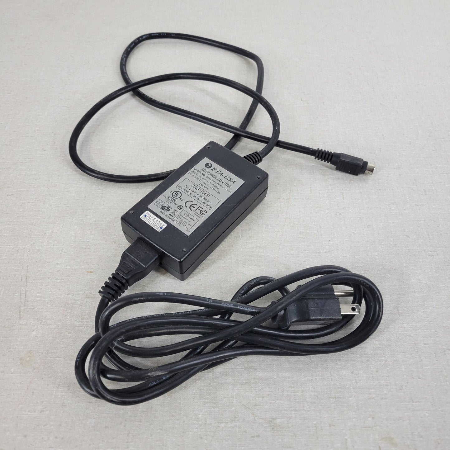 ETA-USA AC Power Adapter DTA27-0512FWX-W-3-OC4-8 5V 12V 27W 100-240VAC 50/60Hz