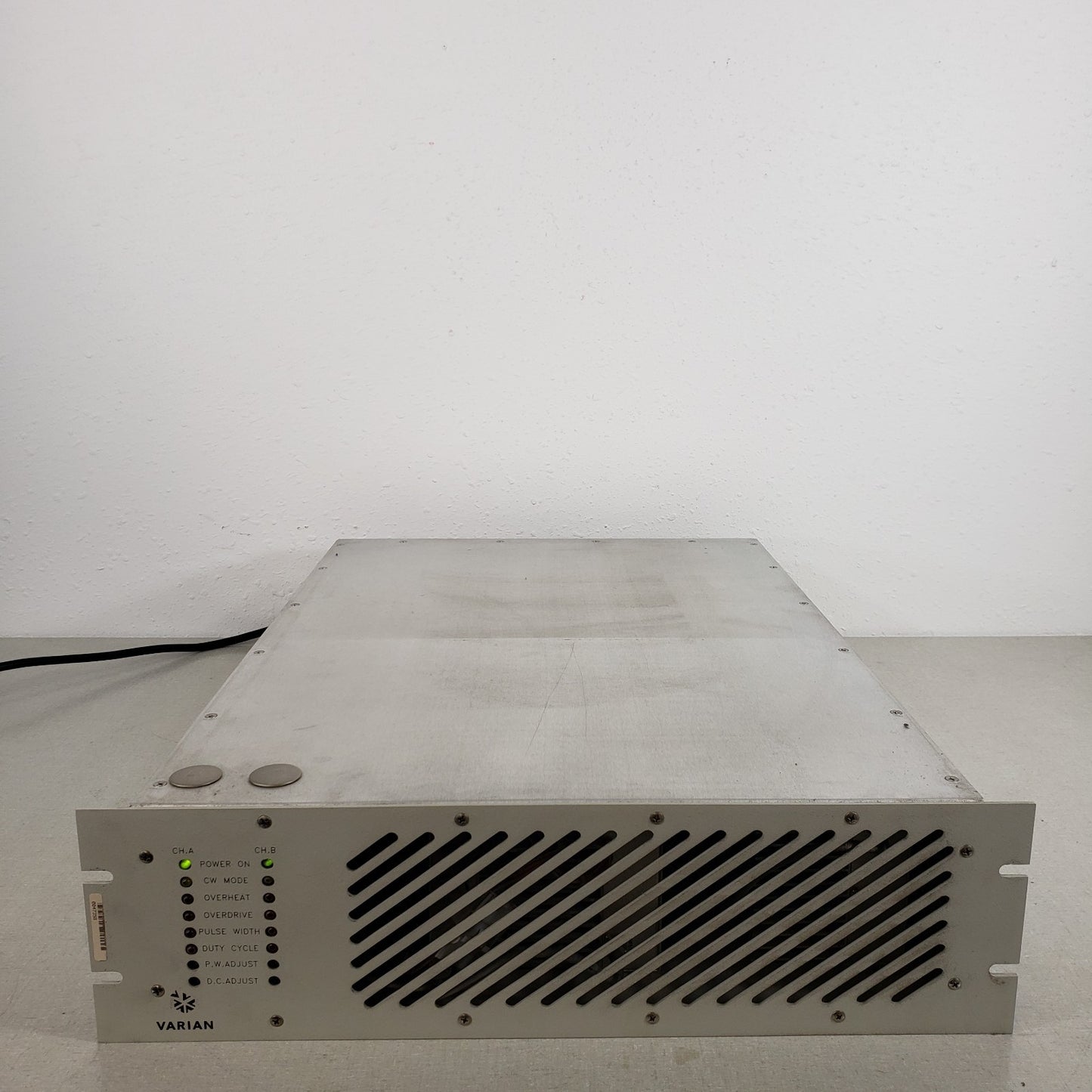 Varian Herley 3200 AMT Amplifier NMR Spectroscopy 3900-15 Power Controller