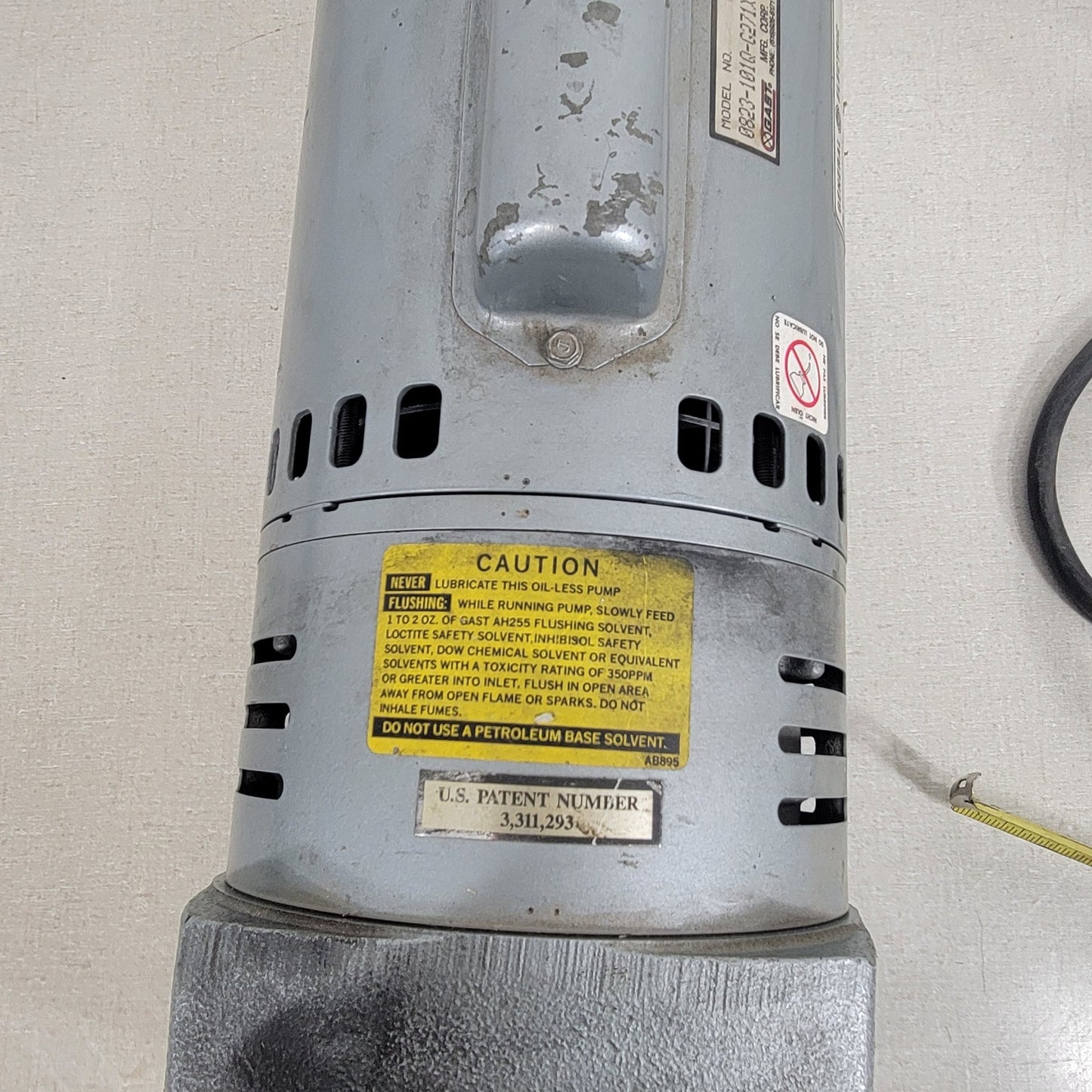 Gast 0823-101Q-G271X Vacuum Pump Compressor AC Motor GE 5KC47KG1533AX 1-Ph 120V