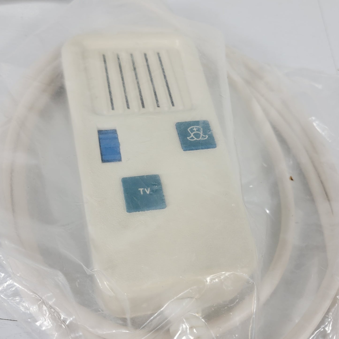 Jeron 6838 Electronic Systems Call Cord 8 Pin Connector Nurse Call Button Blue